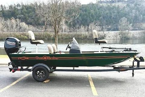 Image of 2026 TRACKER BASS TRACKER CLASSIC LIMITED