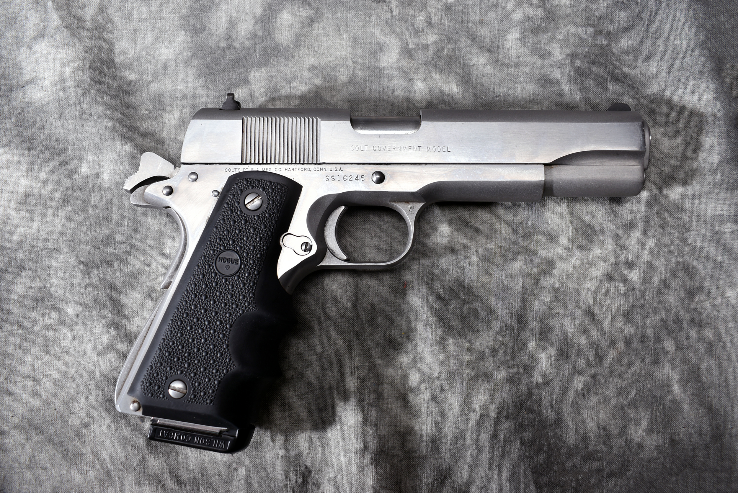 Image of Colt ~ MK IV Government ~ .45 Auto