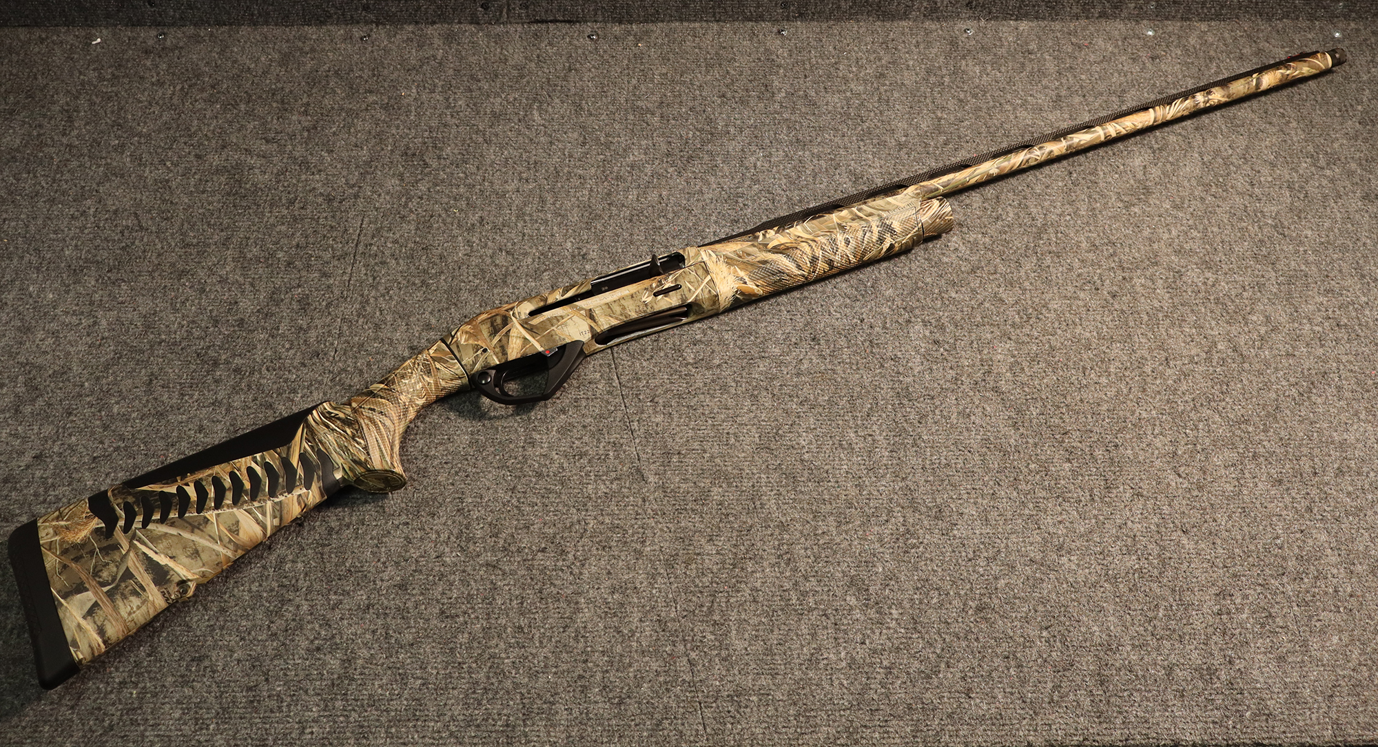 Image of Benelli ~ Super Black Eagle 3 ~ 28 Gauge (4929567)