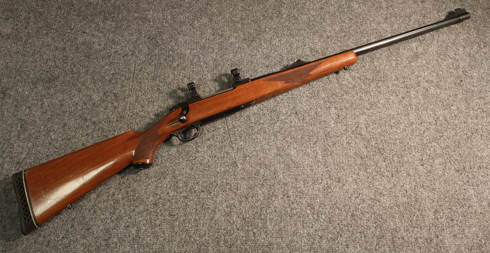 Image of Ruger ~ M77 ~ .300 Winchester (4929569)