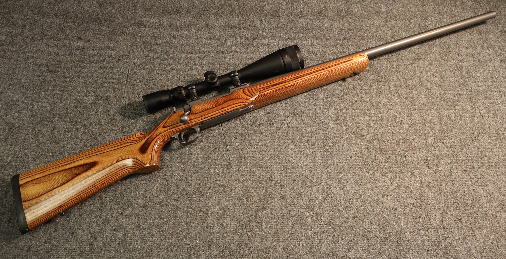 Image of Ruger ~ M77 MK II ~ .223 Remington (4929627)