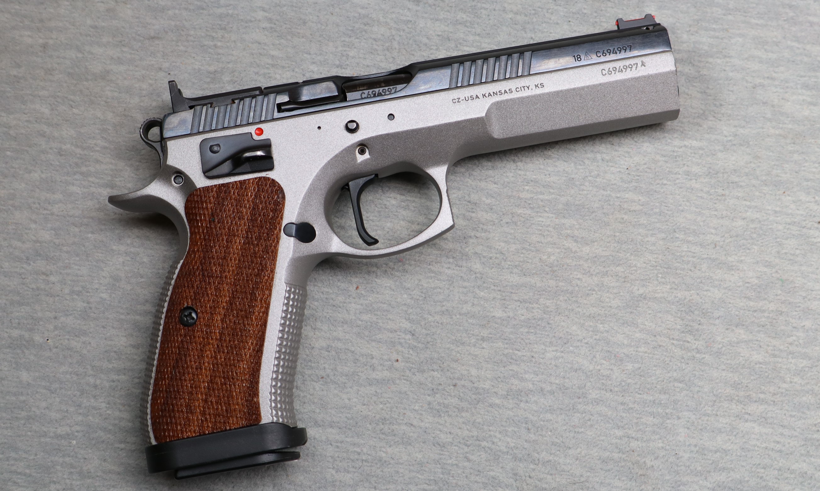 Image of CZ ~ 75 Tactical Sport ~ .40 S&W