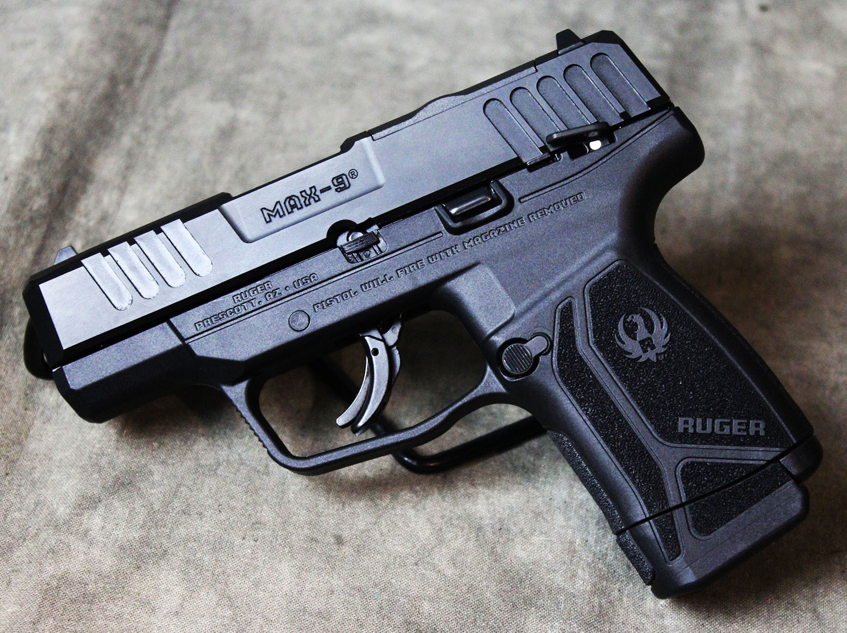Ruger ~ Max-9 ~ 9mm - Ruger