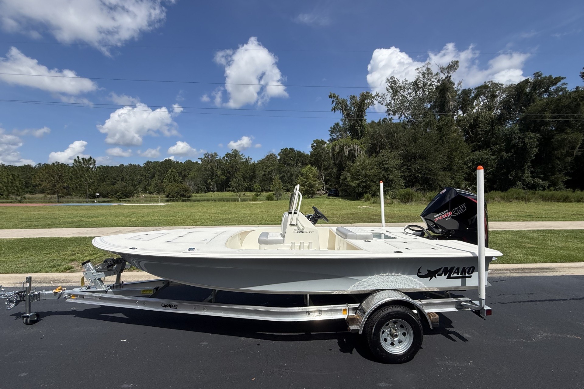  2026 MAKO 18 PRO SKIFF - $53199.00 at Bass Pro Shops