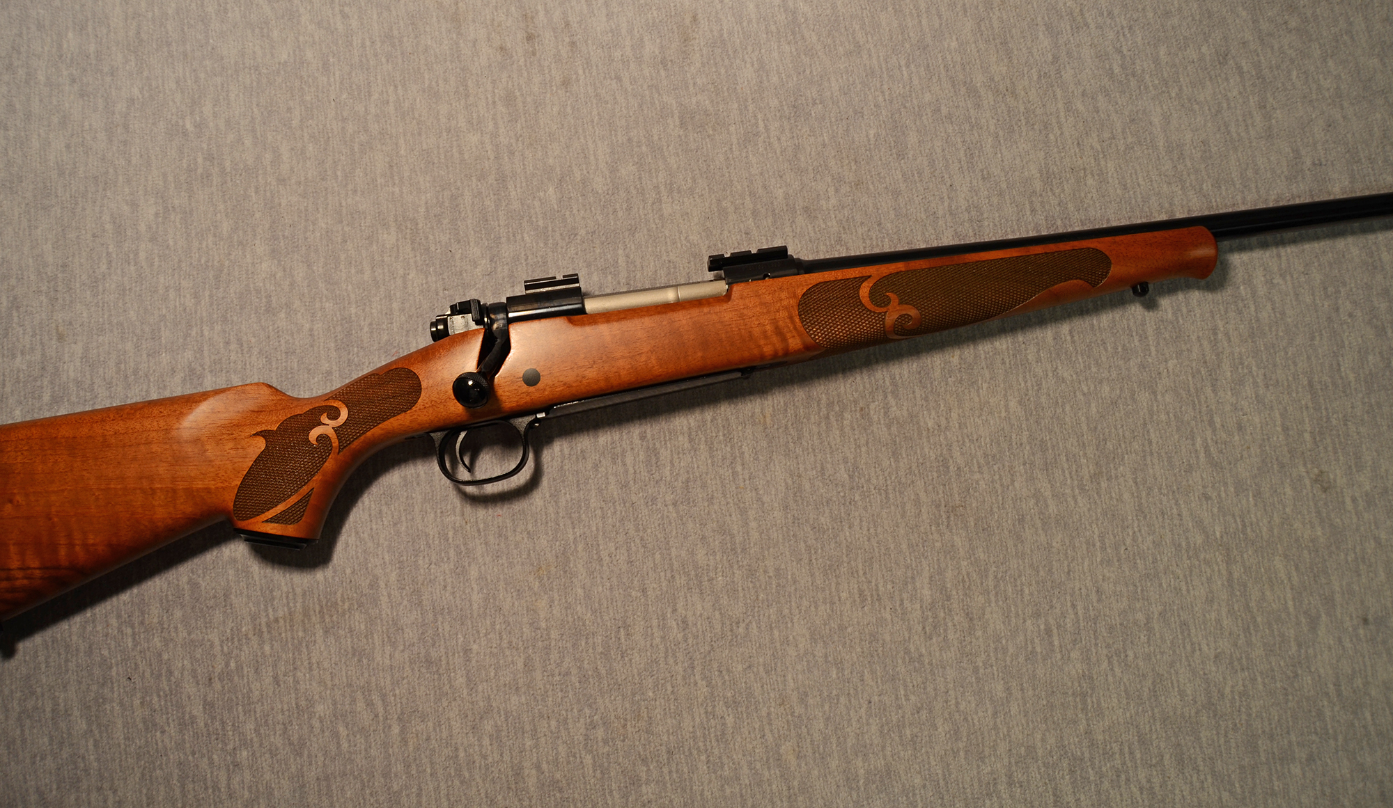Image of Browning Viana ~ Winchester 70 Featherweight ~ .270 Winchester