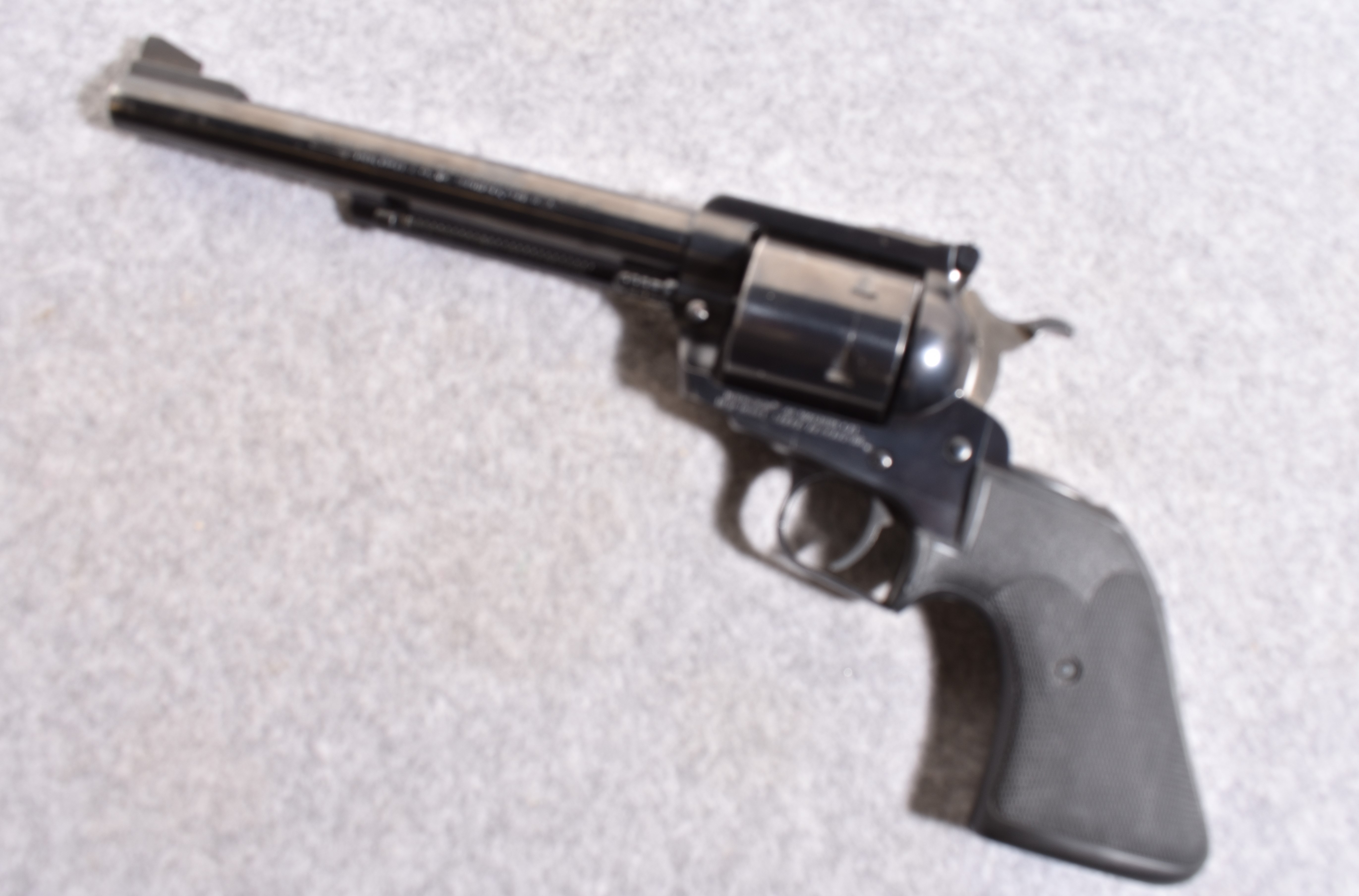 Image of Ruger New Model Super Blackhawk .44 Magnum Revolver