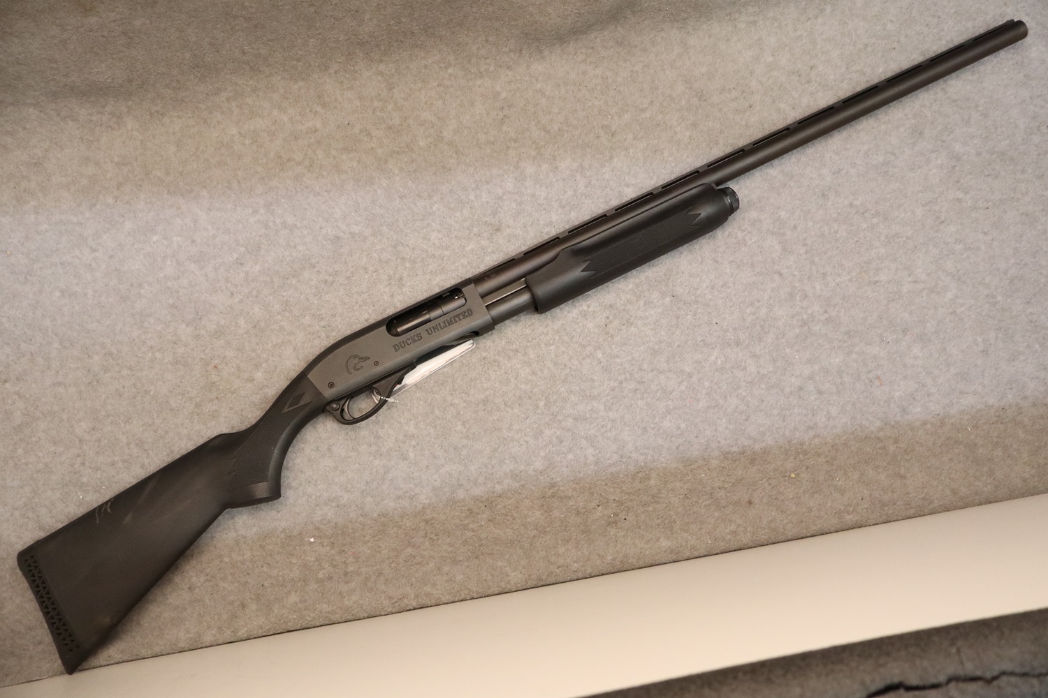 Image of Remington ~ 870 Express Super Magnum ~ Ducks Unlimited ~ 12 GA
