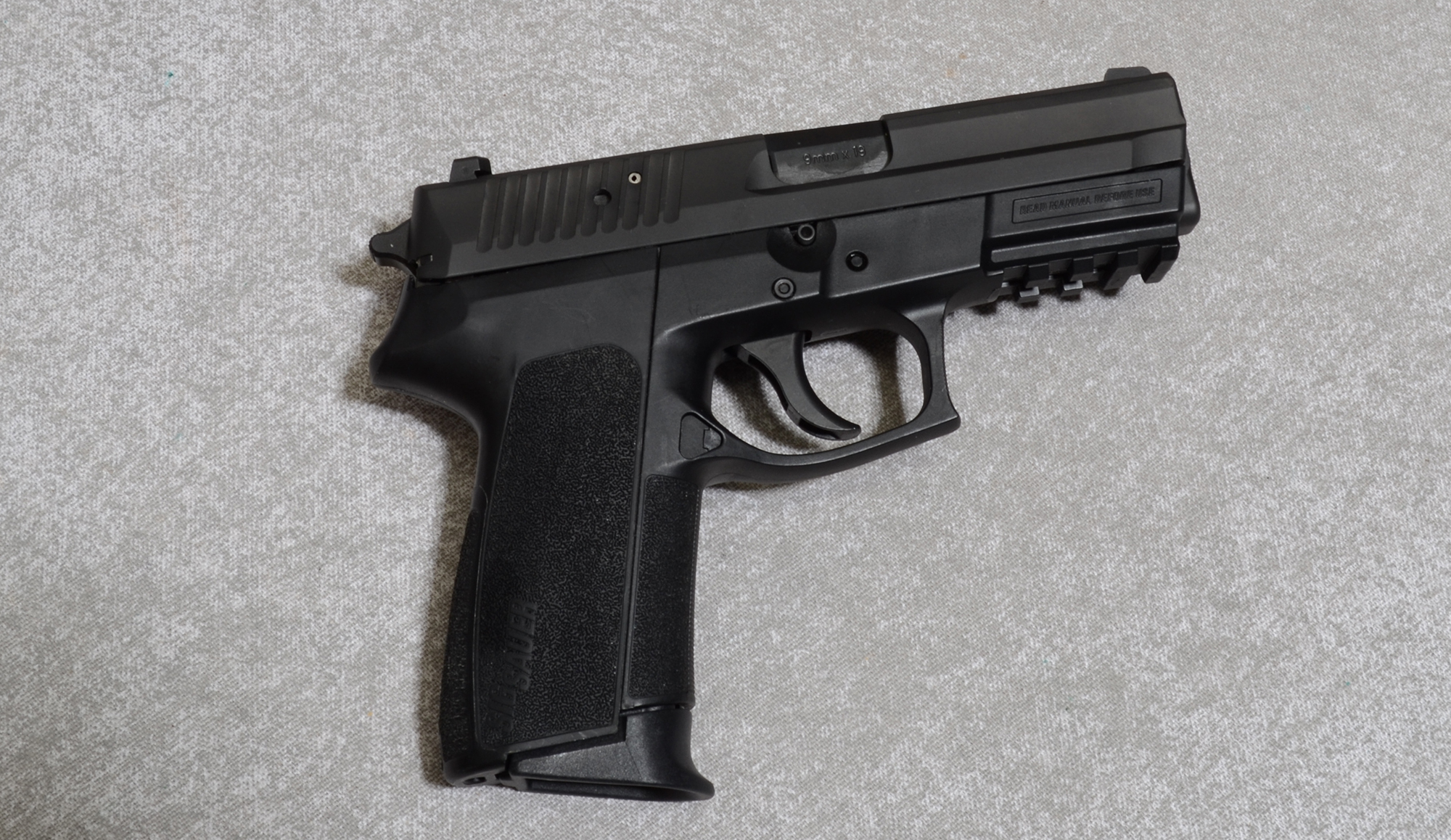 Sig Sauer SP2022 Pistol, 9mm x 19, 3.9″ Barrel, 1.75″ lbs. - Sig Sauer