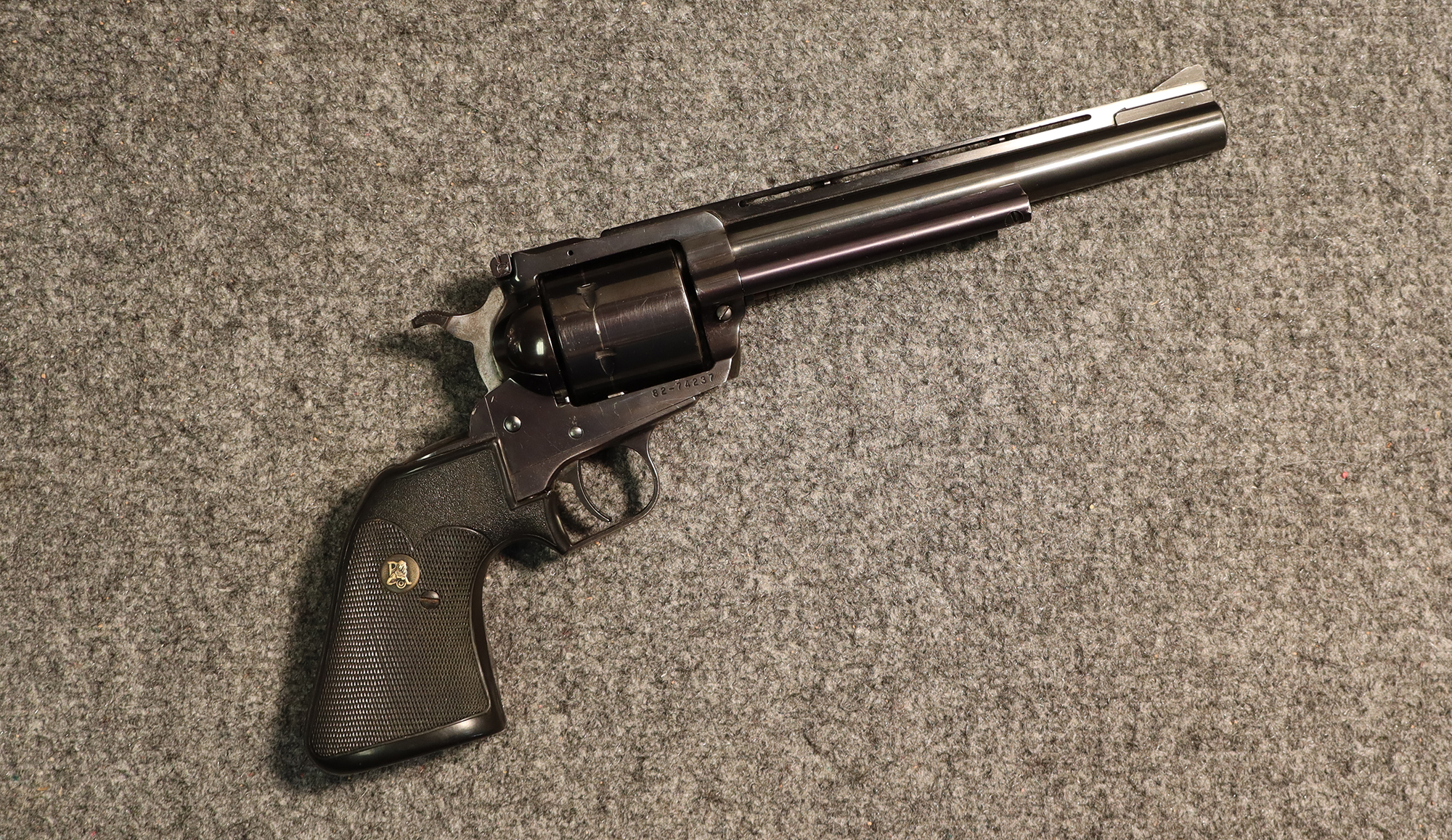 Image of Ruger ~ Super Blackhawk ~ .44 Magnum (4947365)