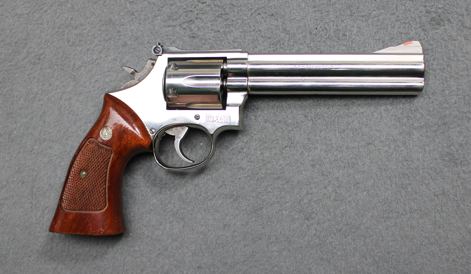 Image of Smith & Wesson ~ Model 586 ~ .357 Magnum