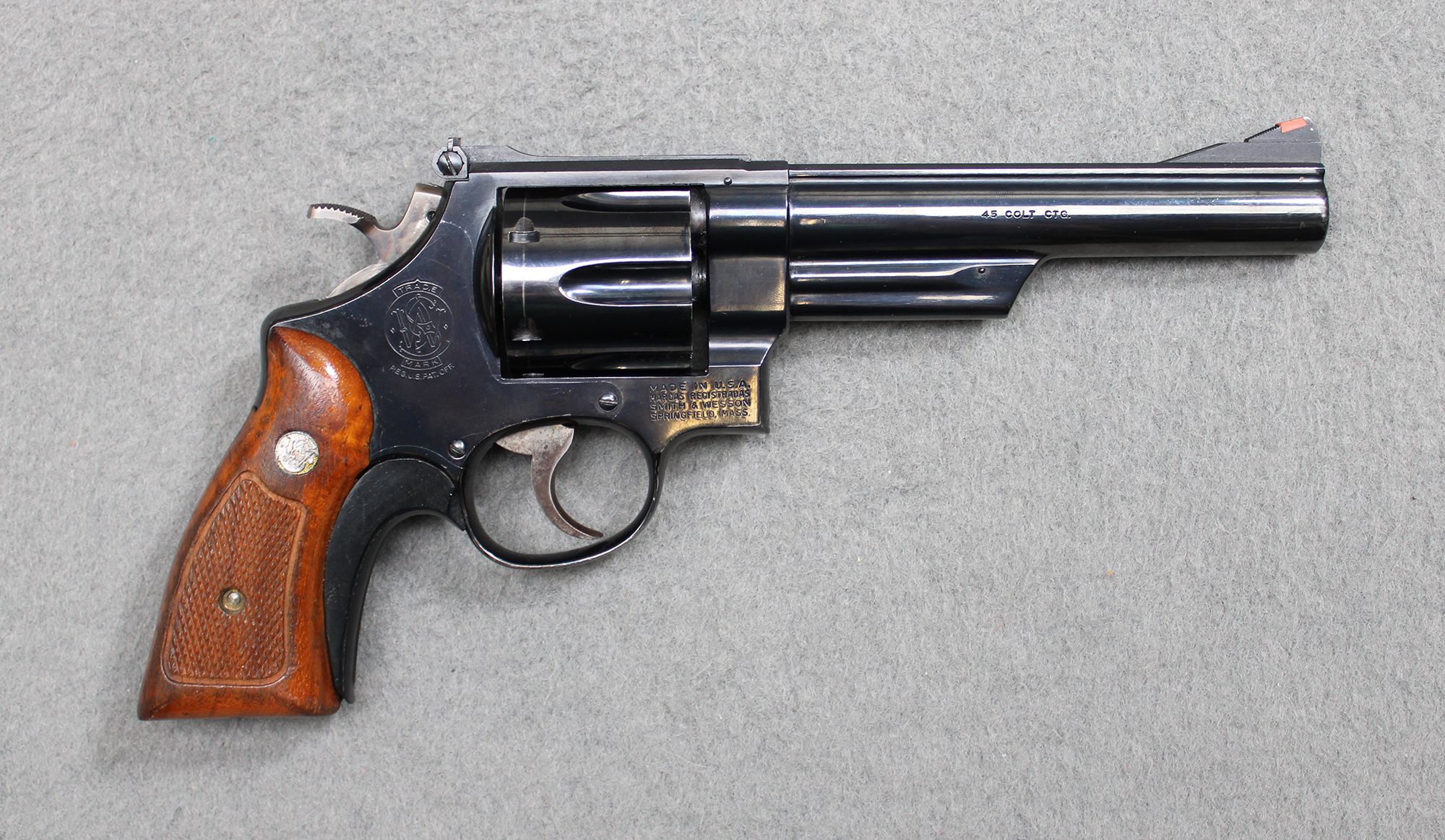 Smith &Wesson ~ Model 25-5 ~ .45 Colt - Smith & Wesson
