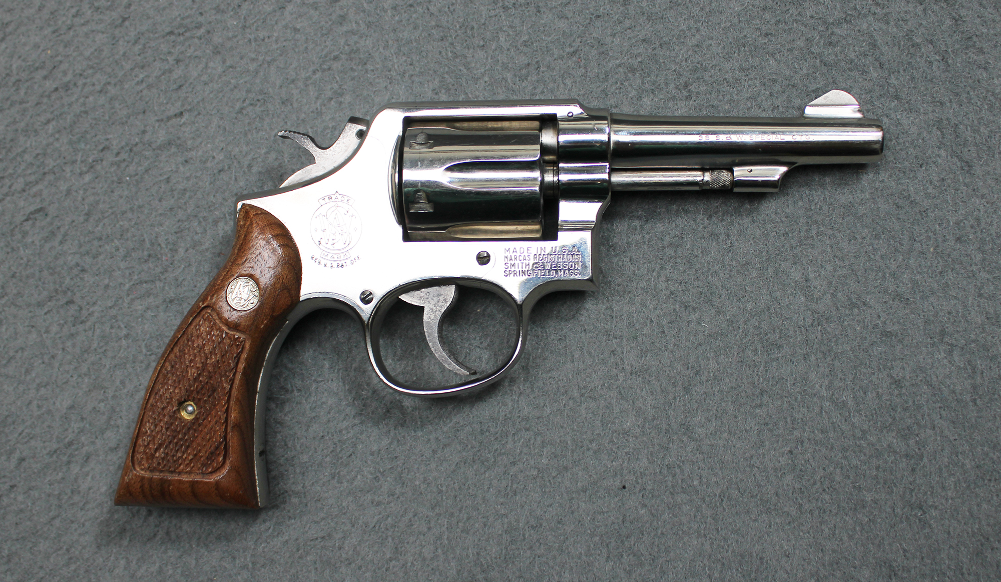 Image of Smith & Wesson ~ 10-5 ~ .38 S&W Special