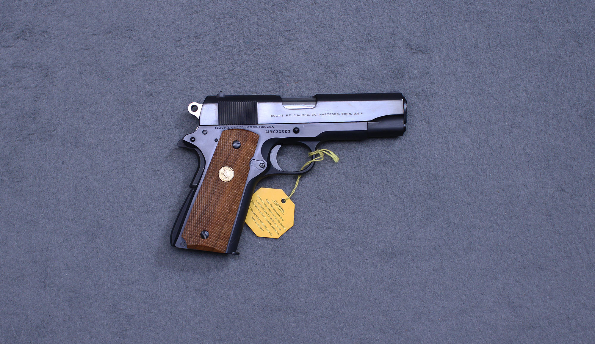 Image of Colt ~ Lightweight Commander Government Model 1911 ~ .45 Auto
