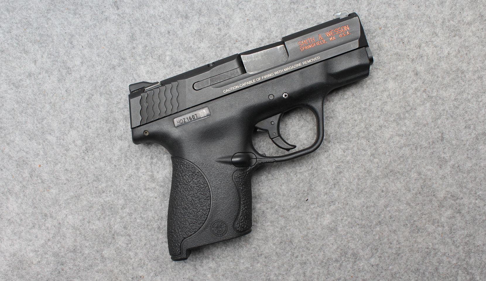 Smith &Wesson ~ M&ampP9 Shield ~ 9mm Luger - Smith & Wesson
