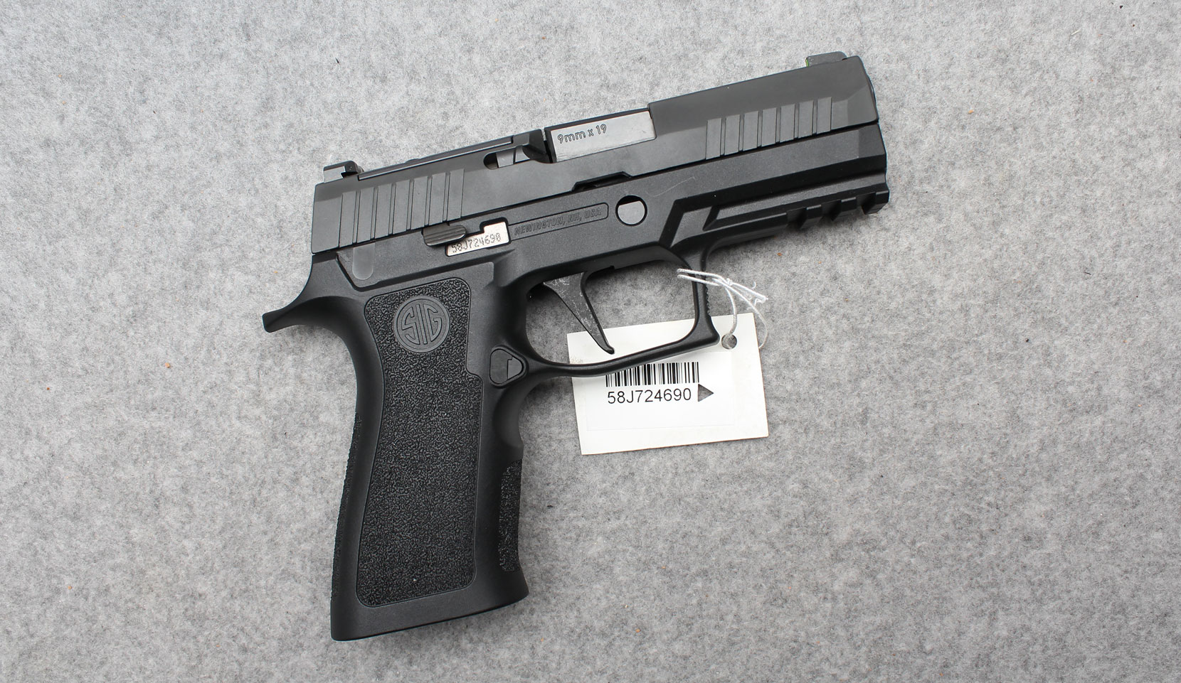 Sig Sauer ~ P320 ~ 9mm Luger - Sig Sauer