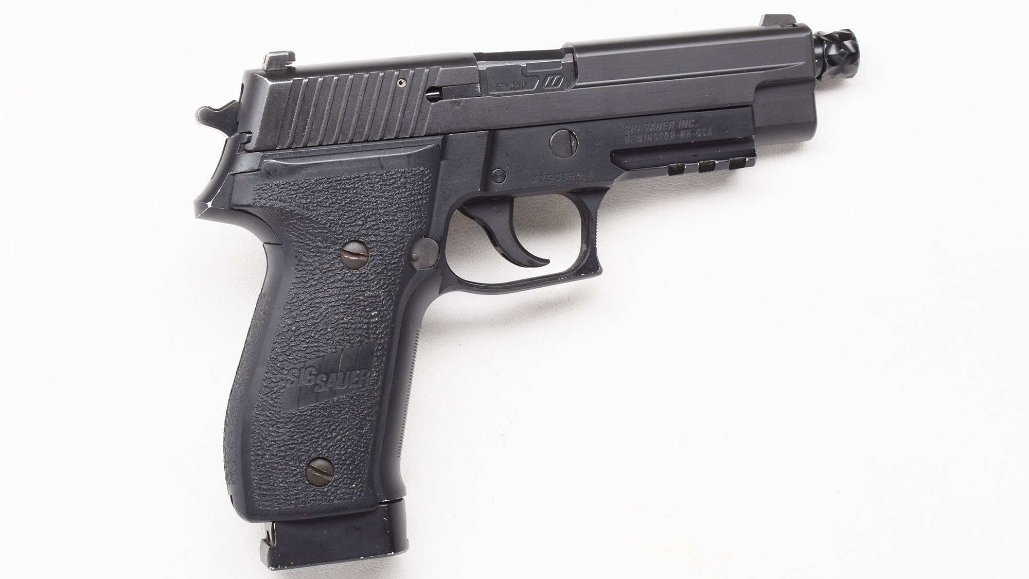 SIG Sauer ~ P226 MK25 ~ 9mm Luger - Sig Sauer