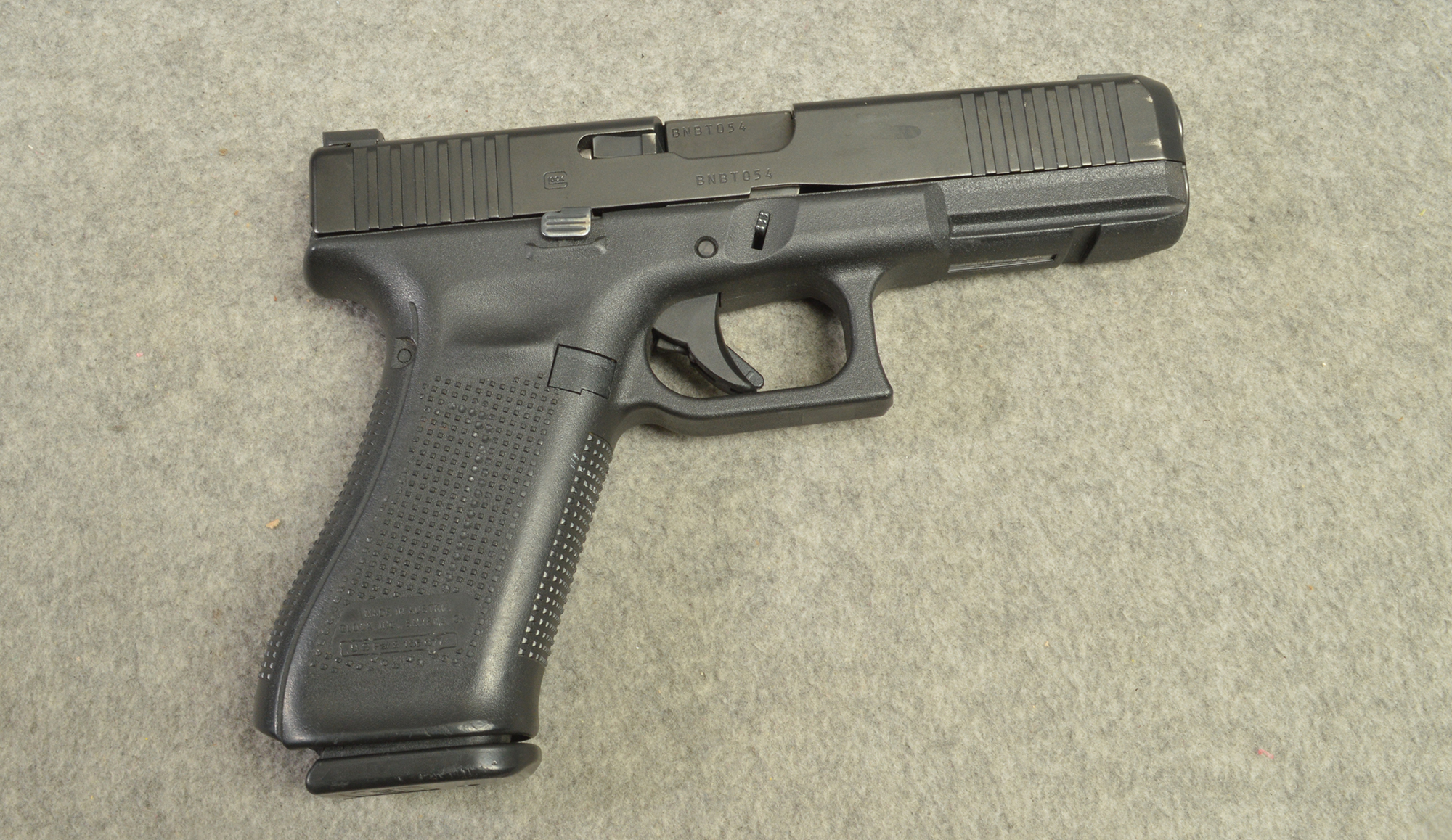 Glock ~ 17 Gen5 ~ 9mm - Glock