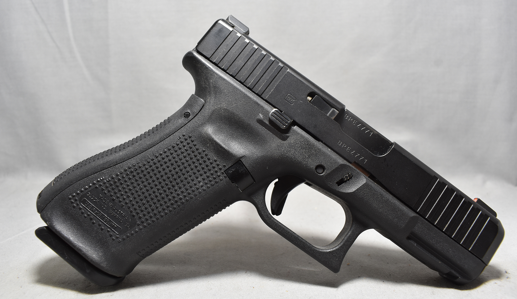 Glock ~ 45 ~ 9mm luger - Glock
