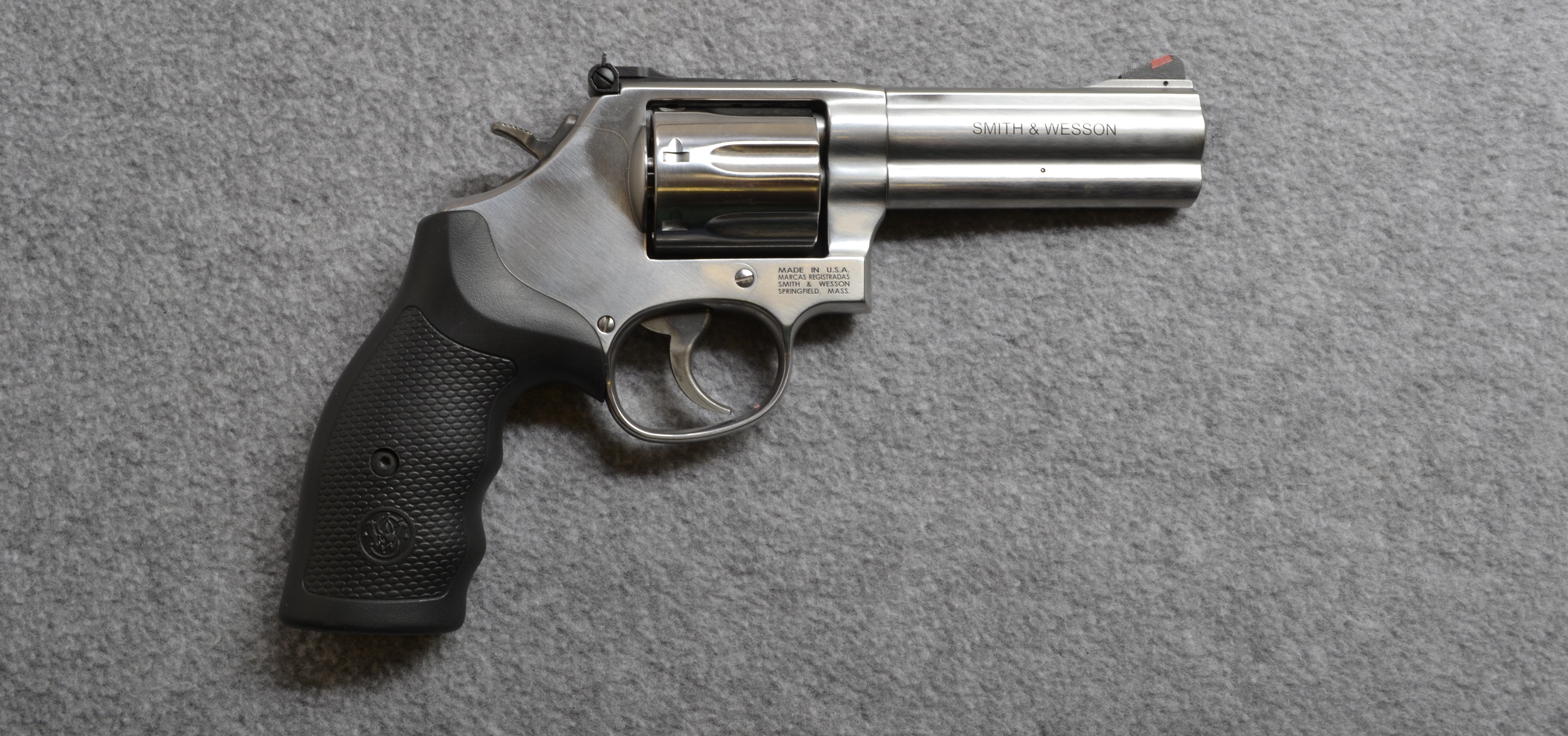 Image of Smith & Wesson~686-6~.357 MAG.