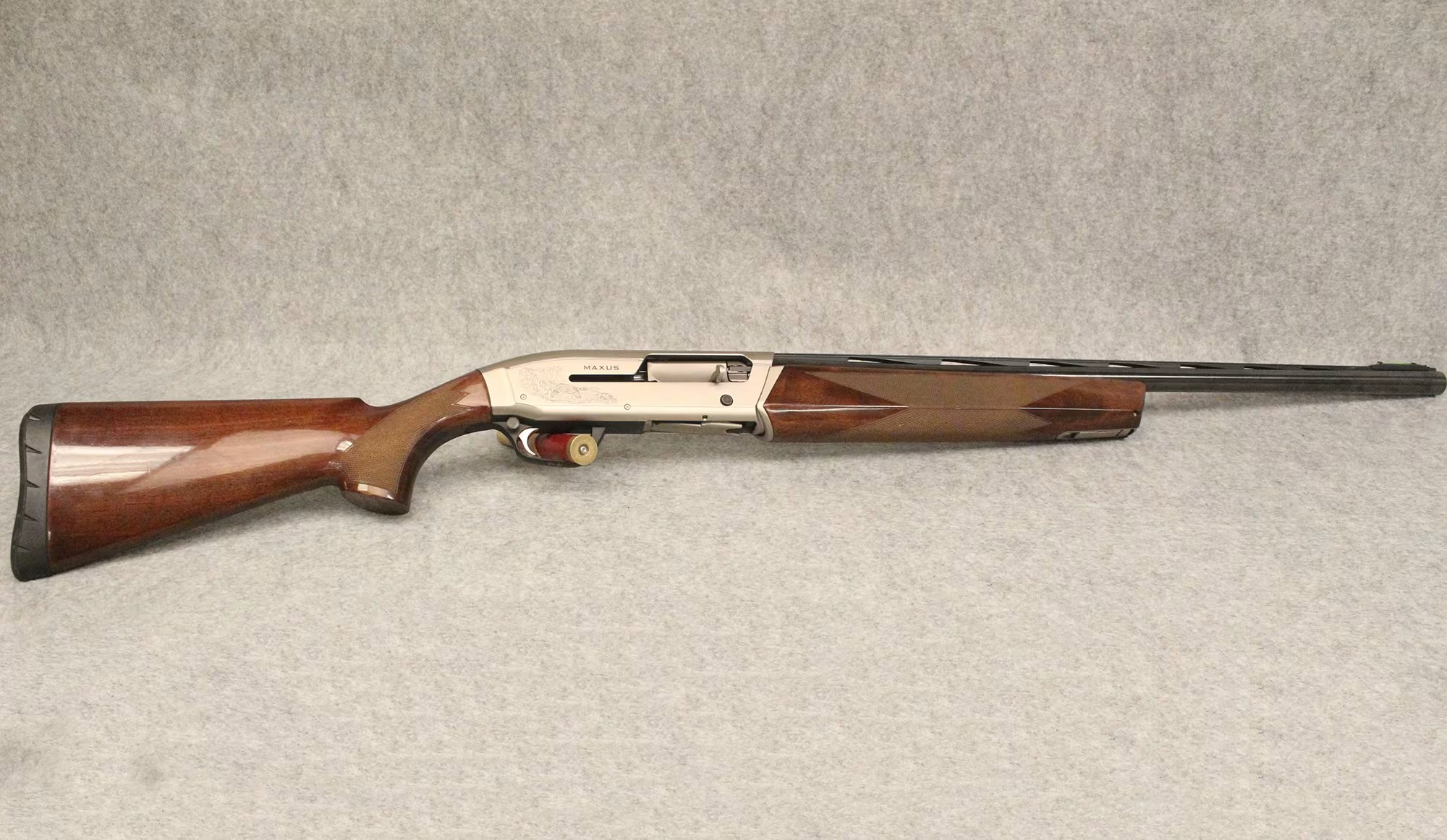 Image of Browning ~ Maxus Hunter ~ 12 GA