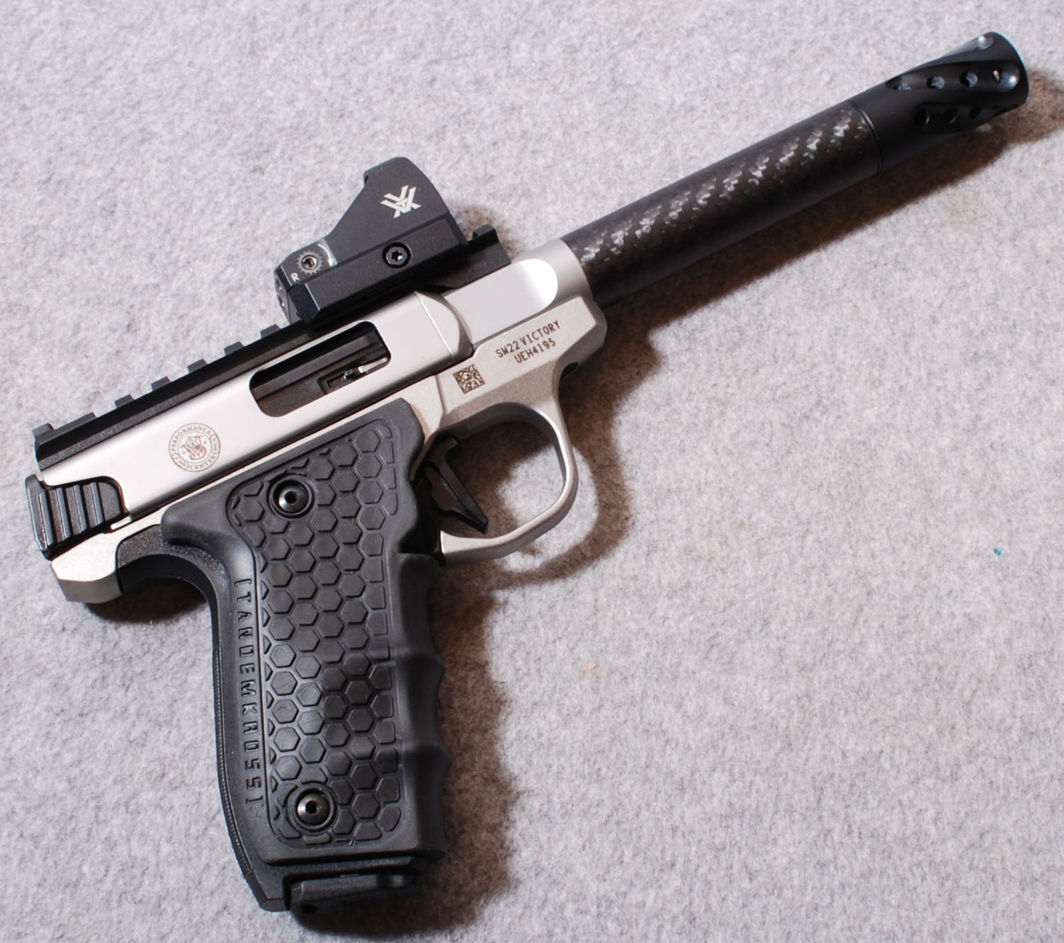 Image of Smith & Wesson ~ SW22 Victory ~ .22 Long Rifle