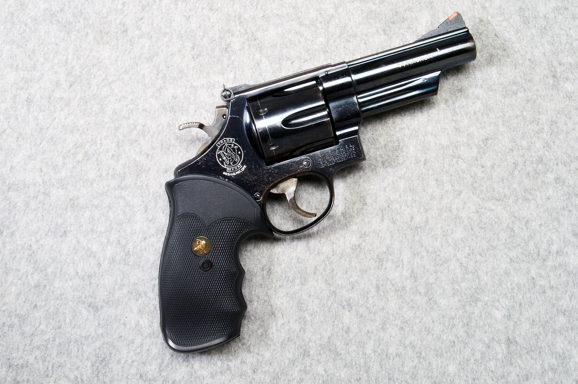 Smith &Wesson ~ Model 29-2 ~ .44 Magnum - Smith & Wesson