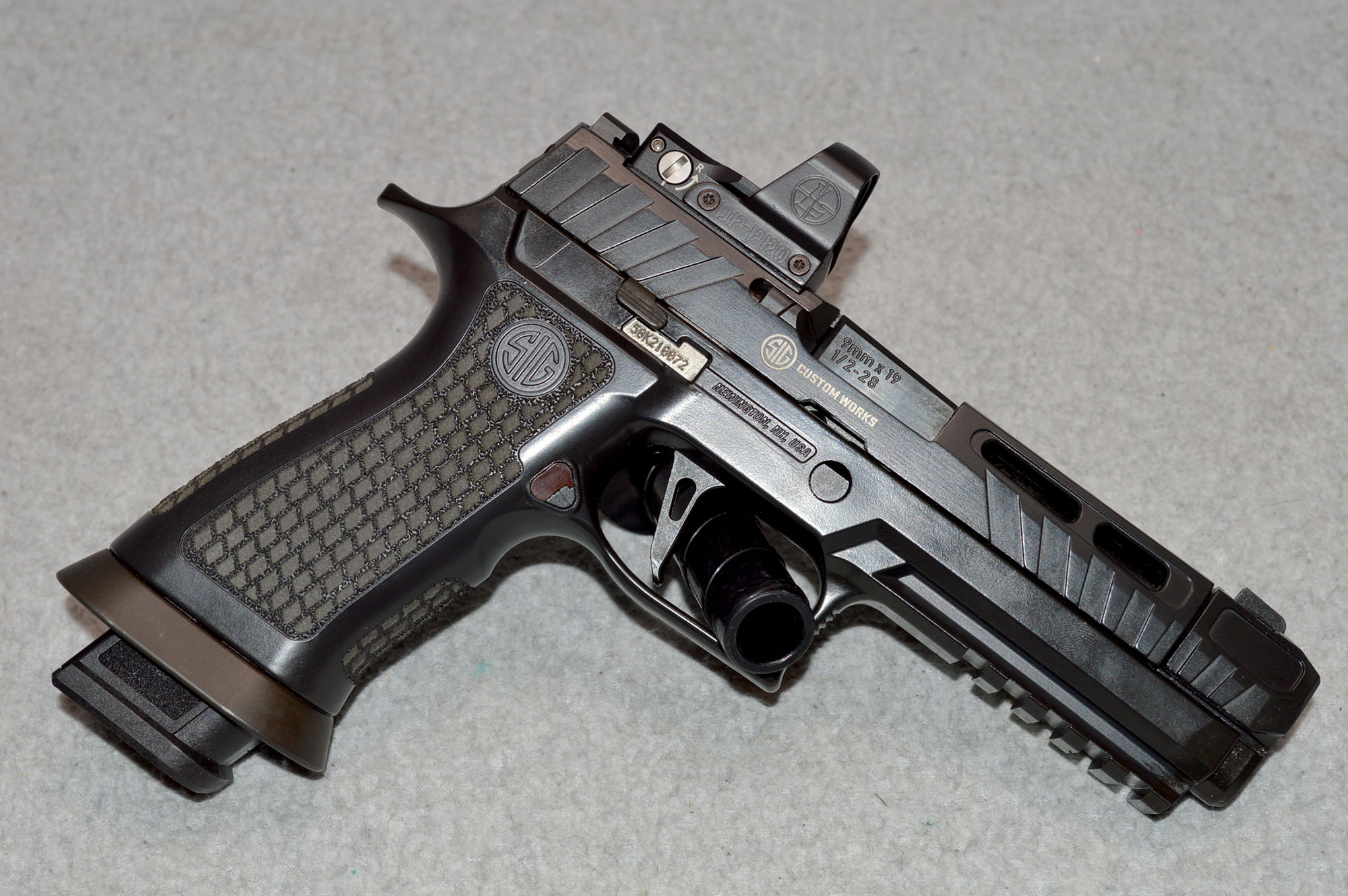 Image of Sig Sauer ~ P320 Spectre Comp Blackout ~ 9mm Luger