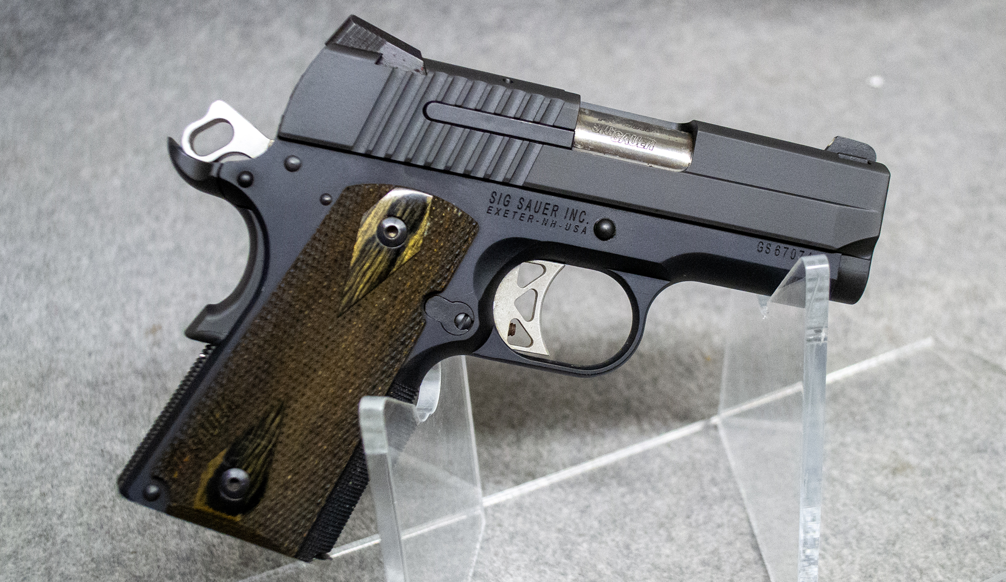 Image of Sig Sauer ~ 1911 Compact ~ .45 ACP