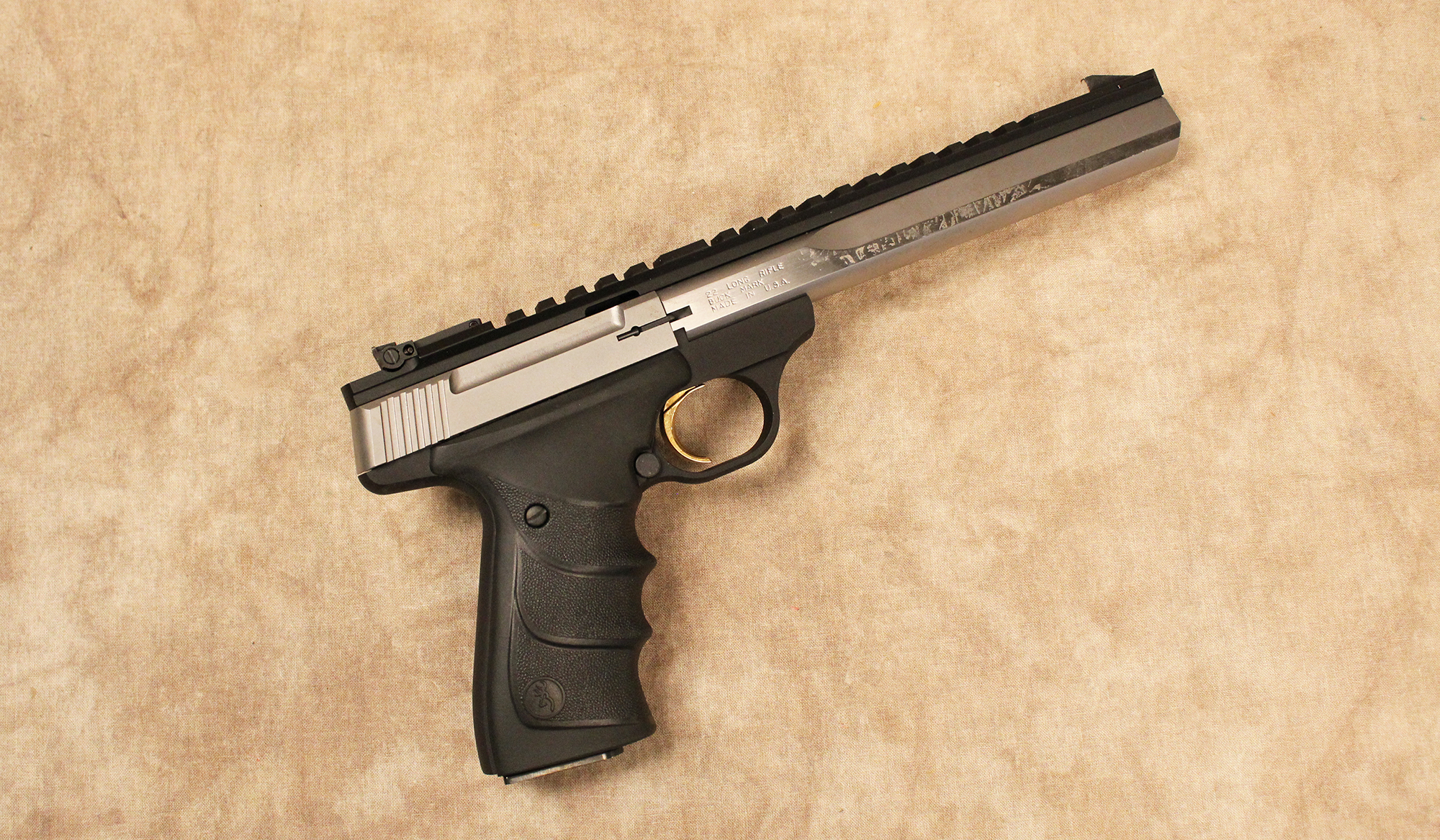 Browning~Buckmark~.22 Long Rifle - Browning