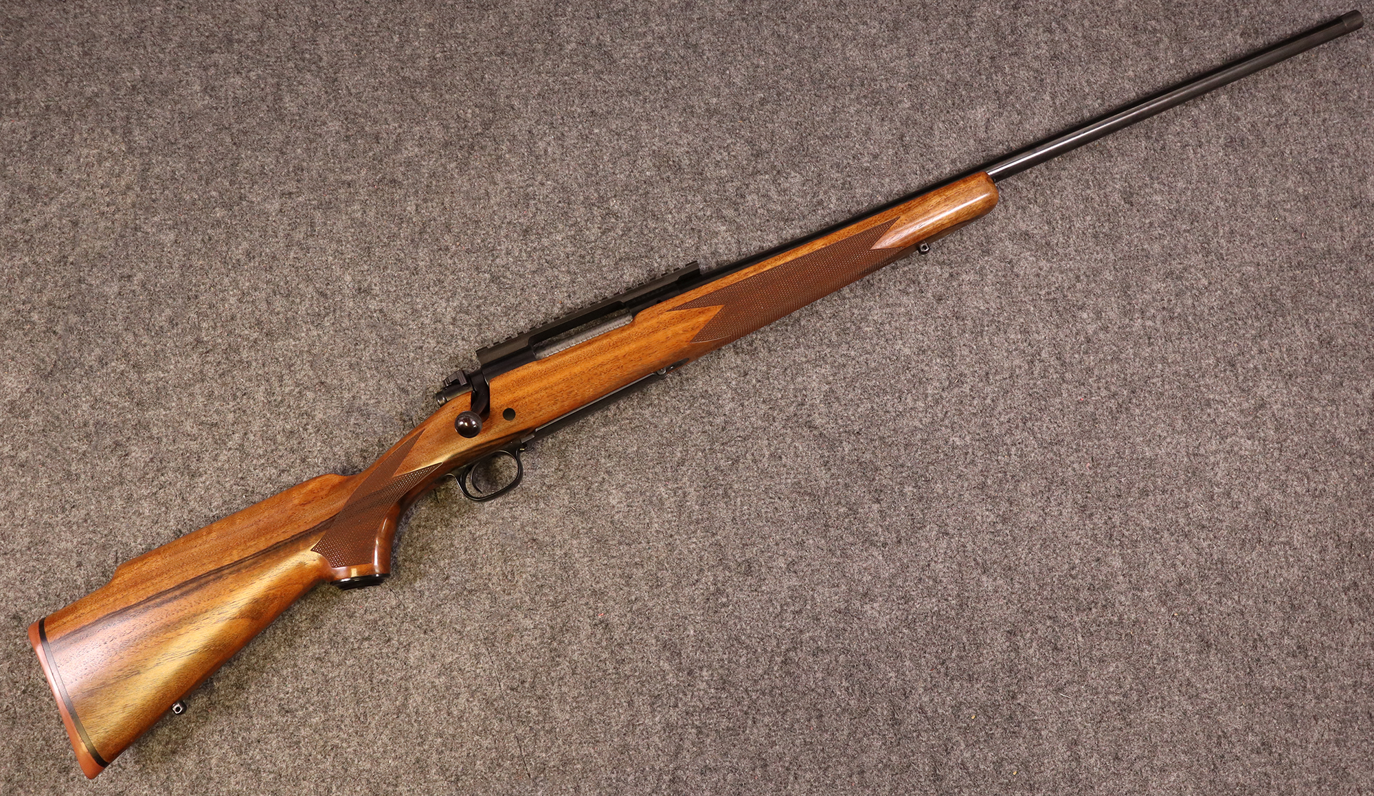 Winchester ~ 70 ~ .270 Weatherby Magnum (SKU: 4967845) - Winchester
