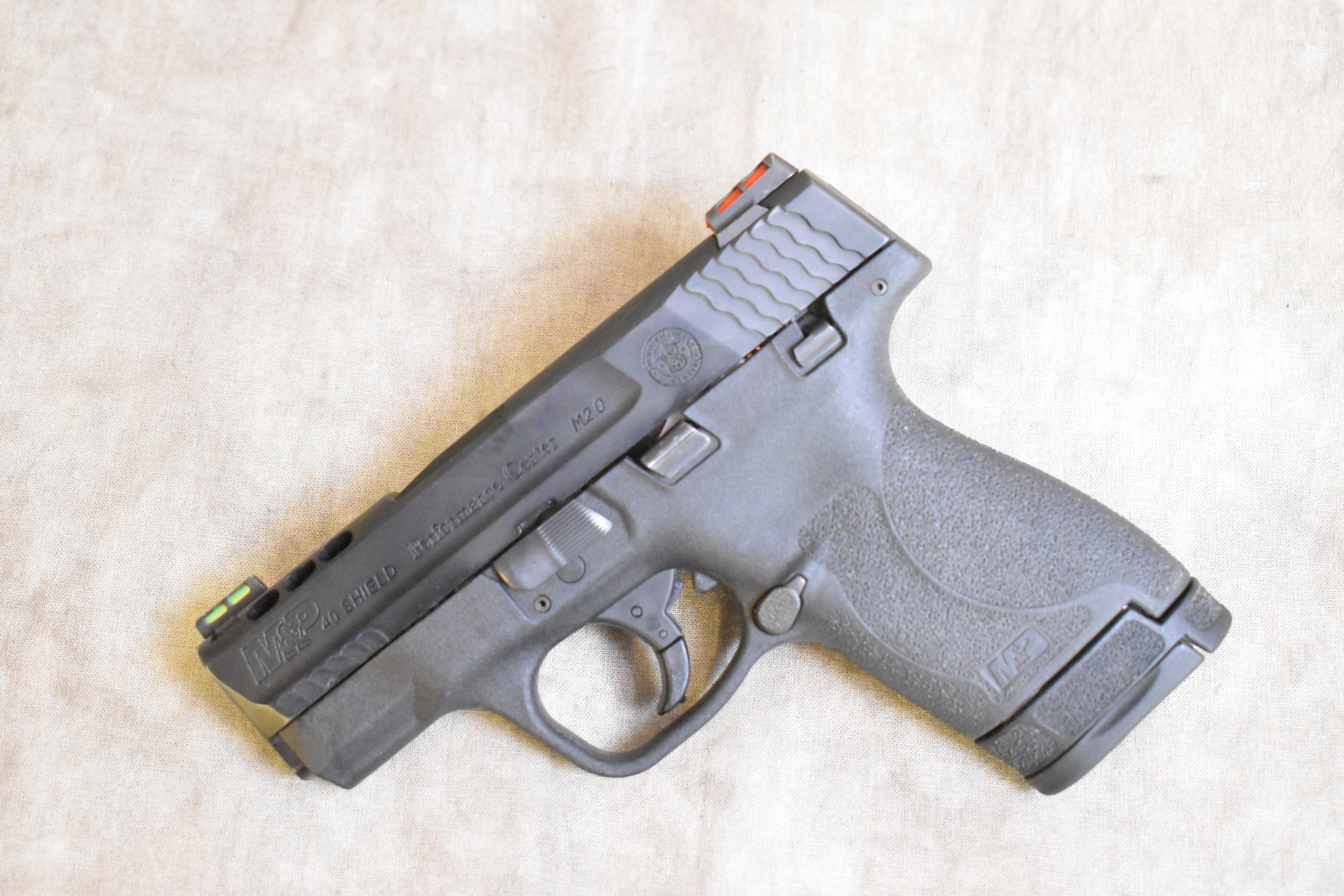 Image of Smith & Wesson ~ M&P40 Shield M2.0 ~ .40 S&W