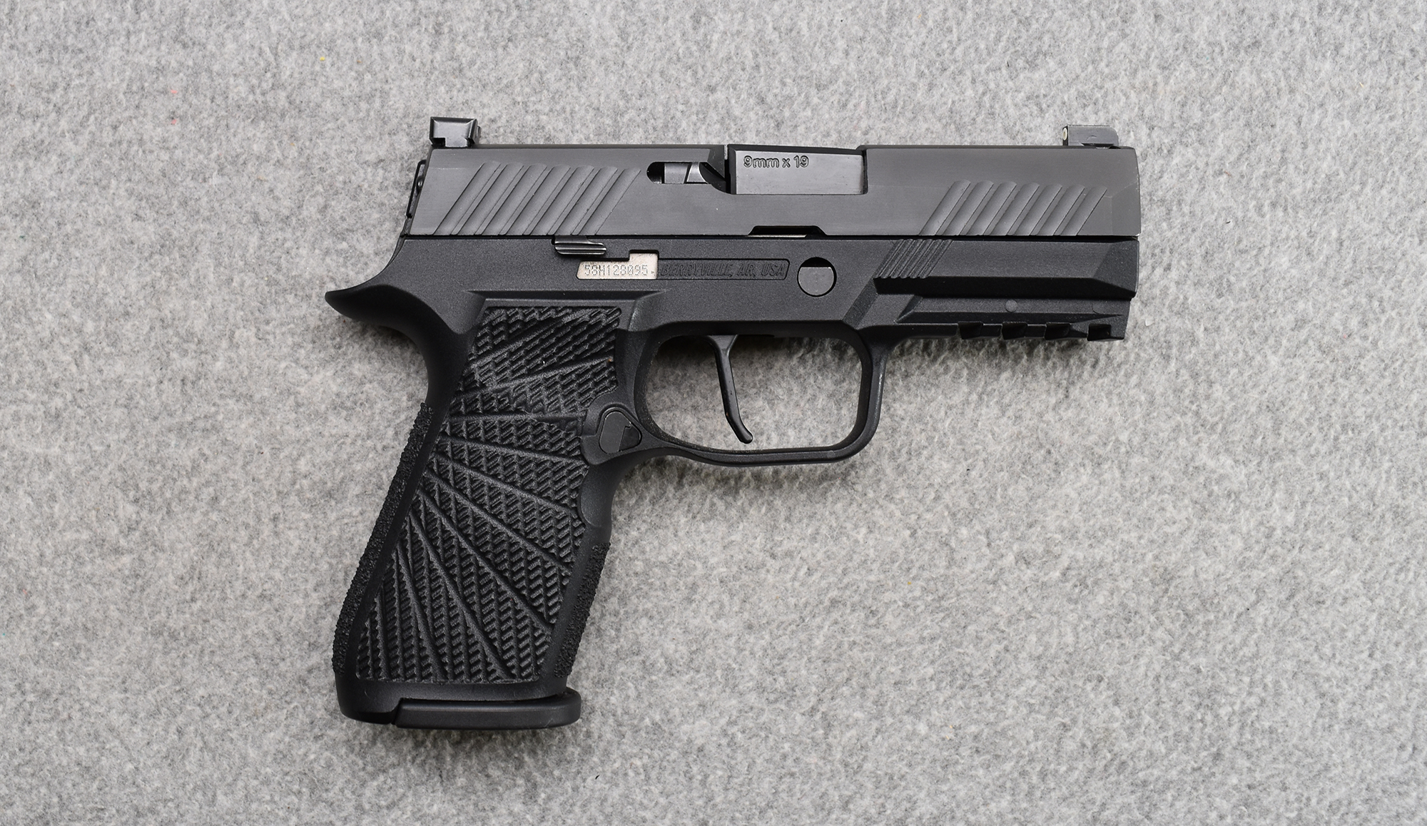 SIG Sauer ~ P320 ~ 9mm Luger - Sig Sauer