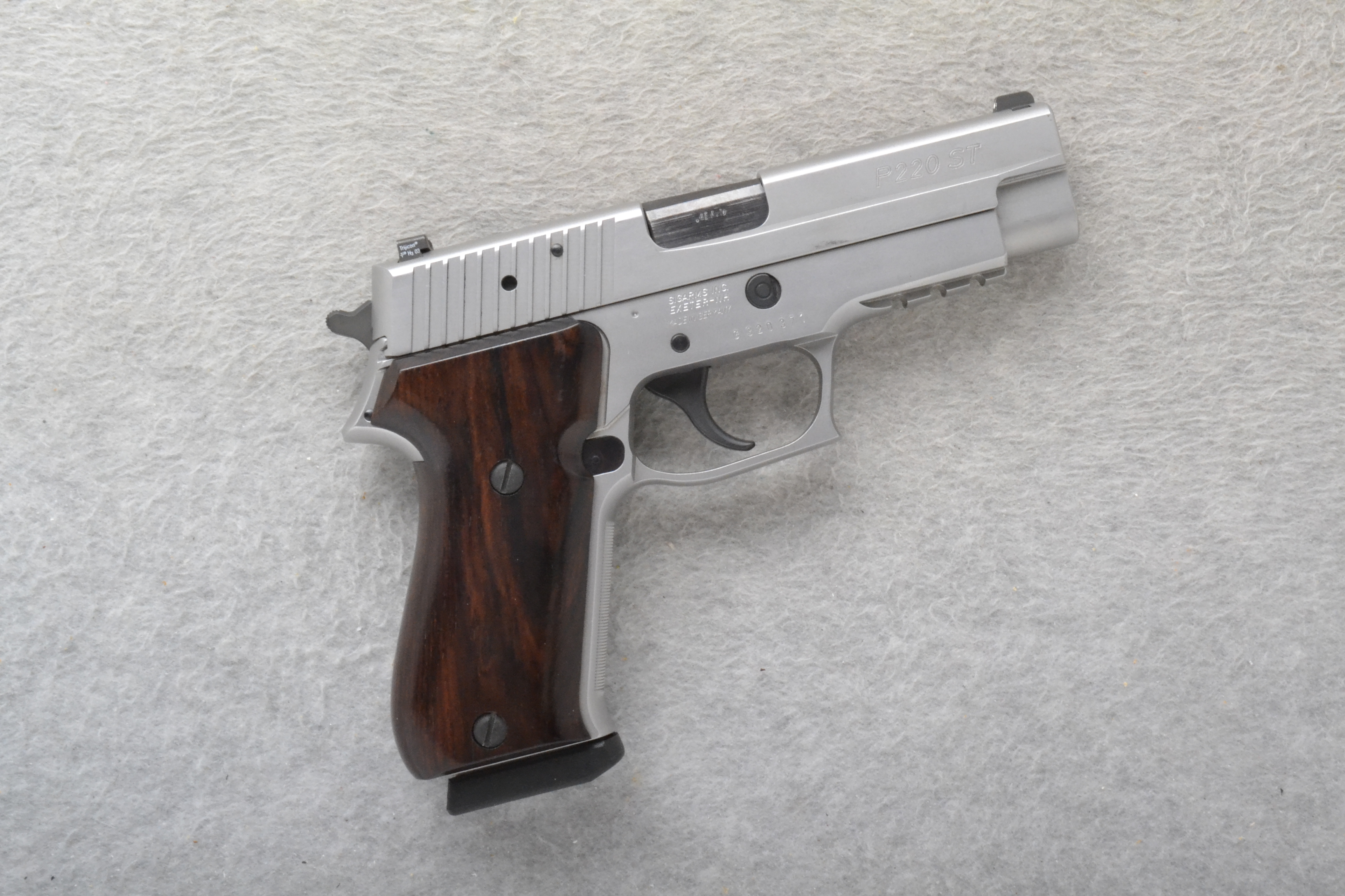 Image of SIG SAUER ~ P220 ST ~ .45 Auto