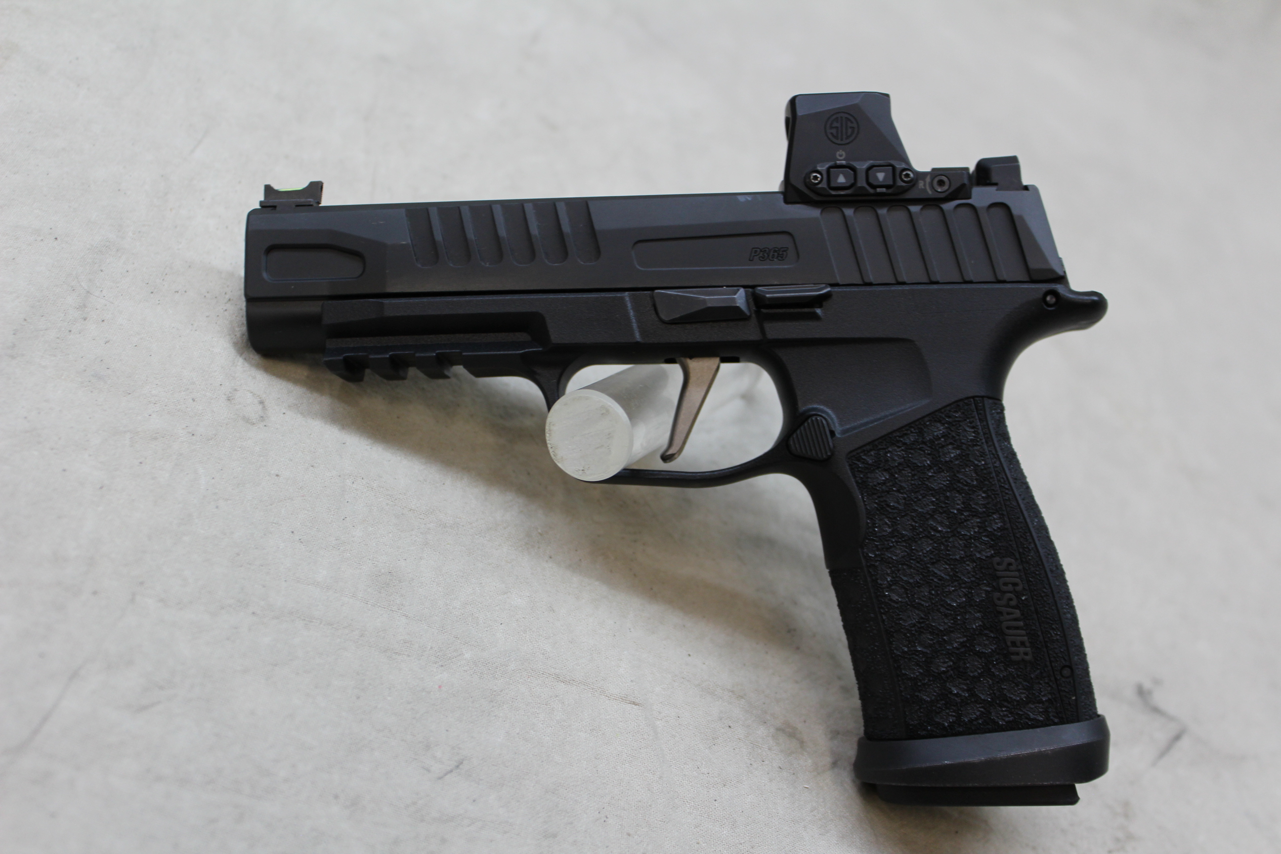 Sig Sauer P365 ~9mm Luger~ - Sig Sauer