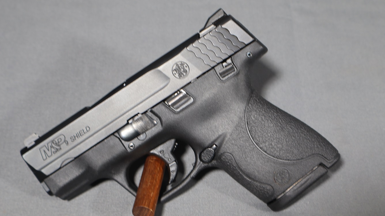 Image of Smith & Wesson~M&P 9 Shield~9mm Luger