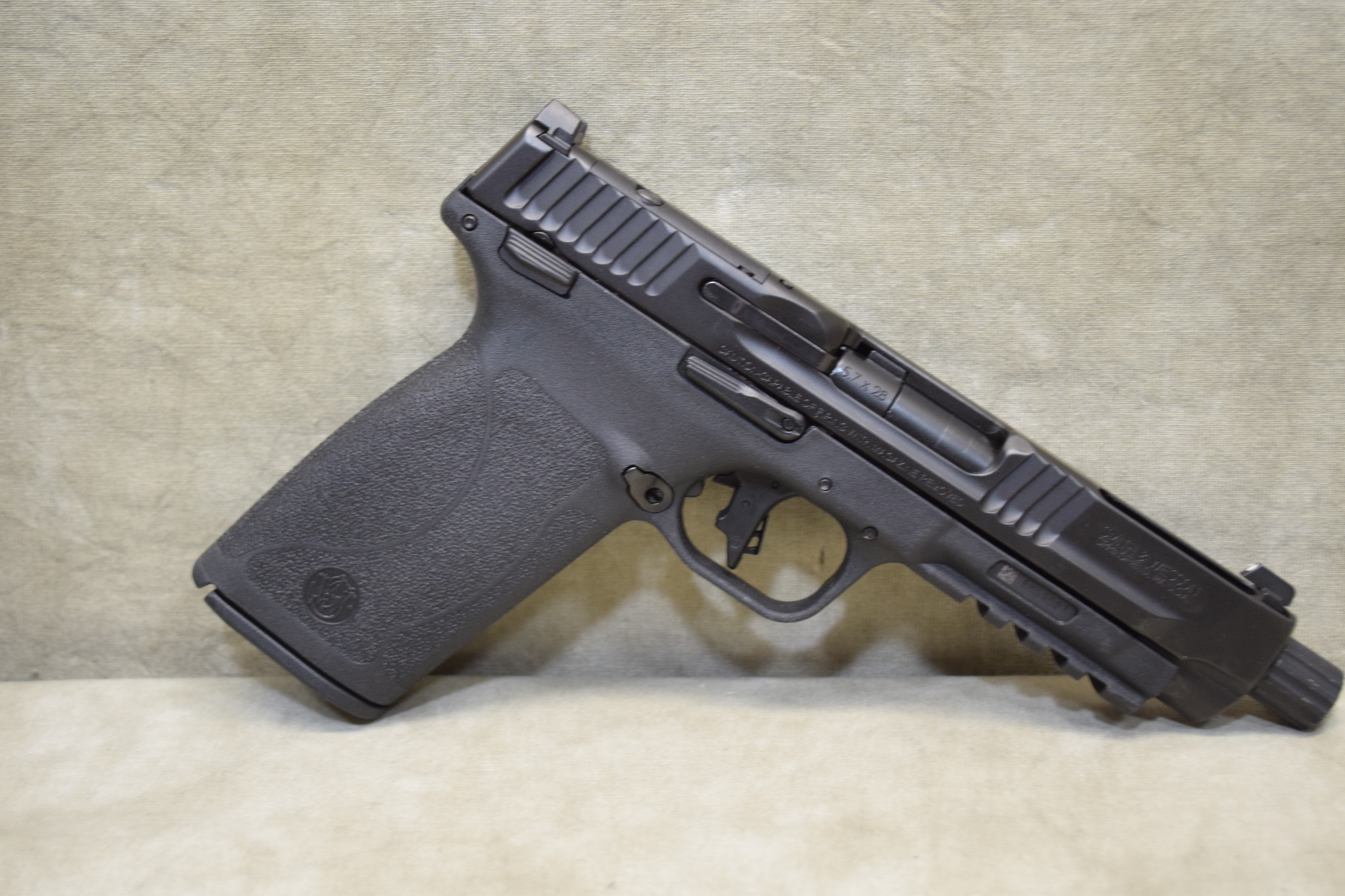 Image of Smith & Wesson~M&P 57~5.7x28mm