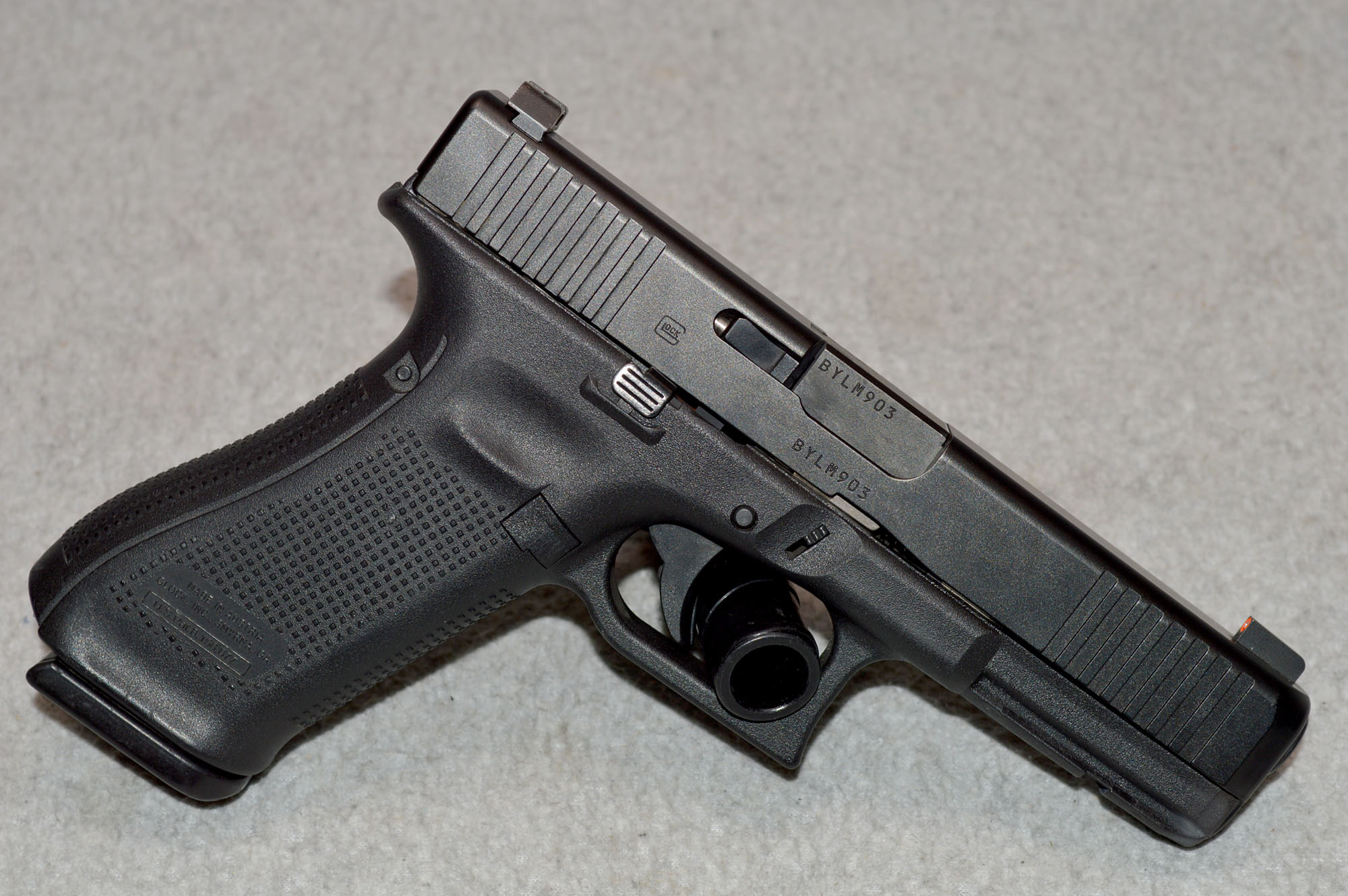 Glock ~ 17 Gen5 ~ 9mm Luger - Glock