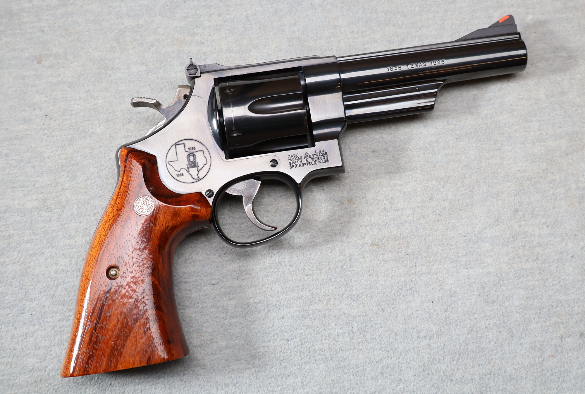 Image of Smith & Wesson ~ Model 544 Texas Sesquicentennial ~ .44-40 WIN