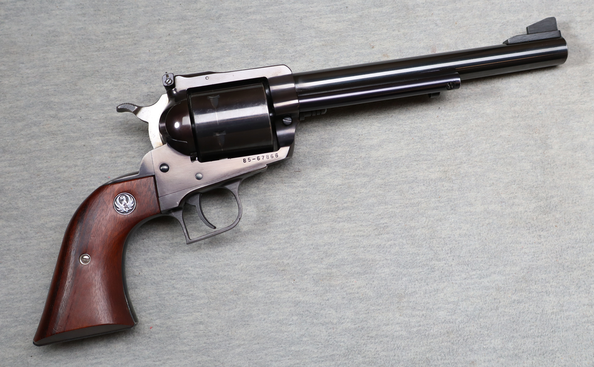 Ruger ~ New Model Super Blackhawk ~ .44 MAG - Ruger