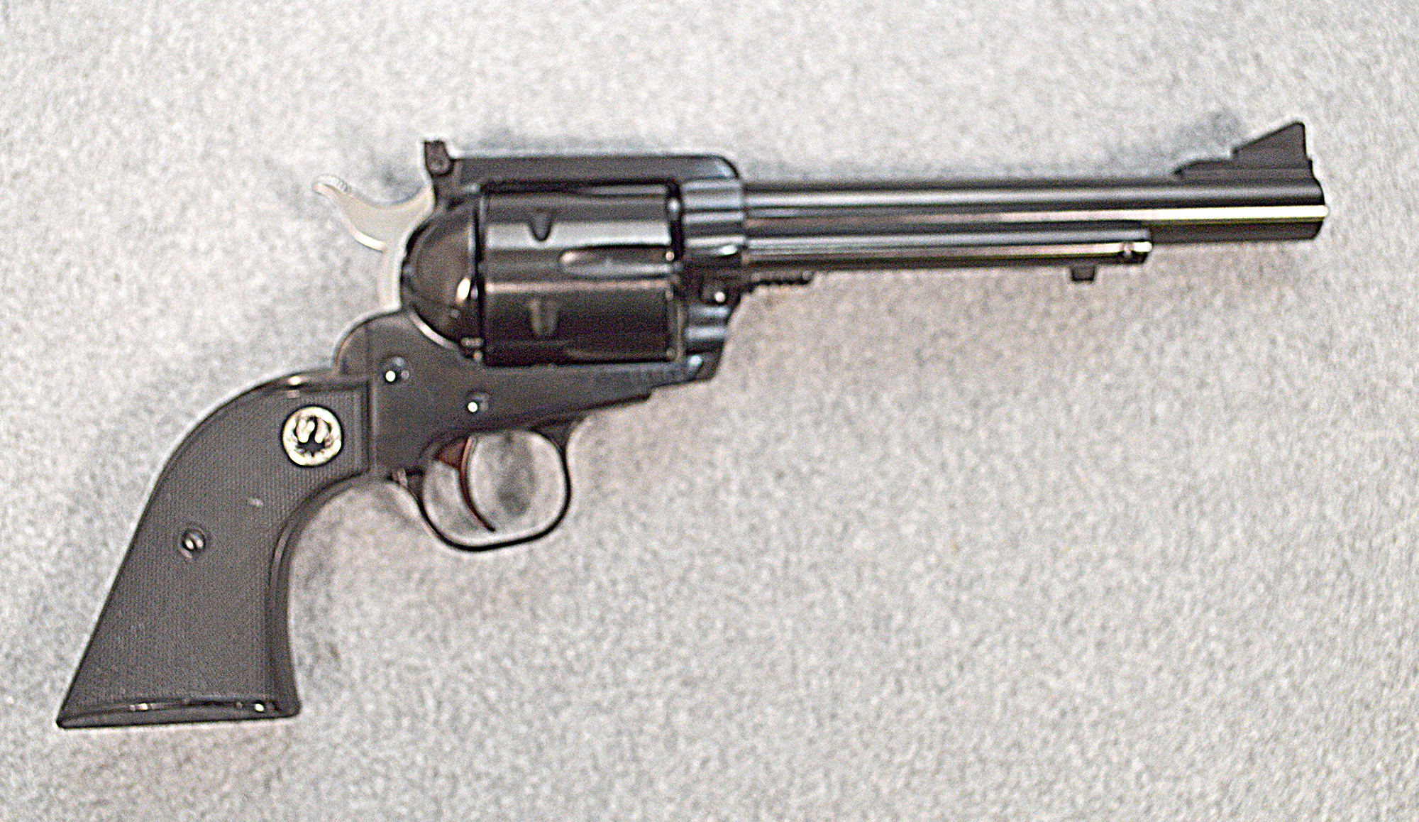 Image of Ruger ~ New Model Blackhawk ~.44 Magnum
