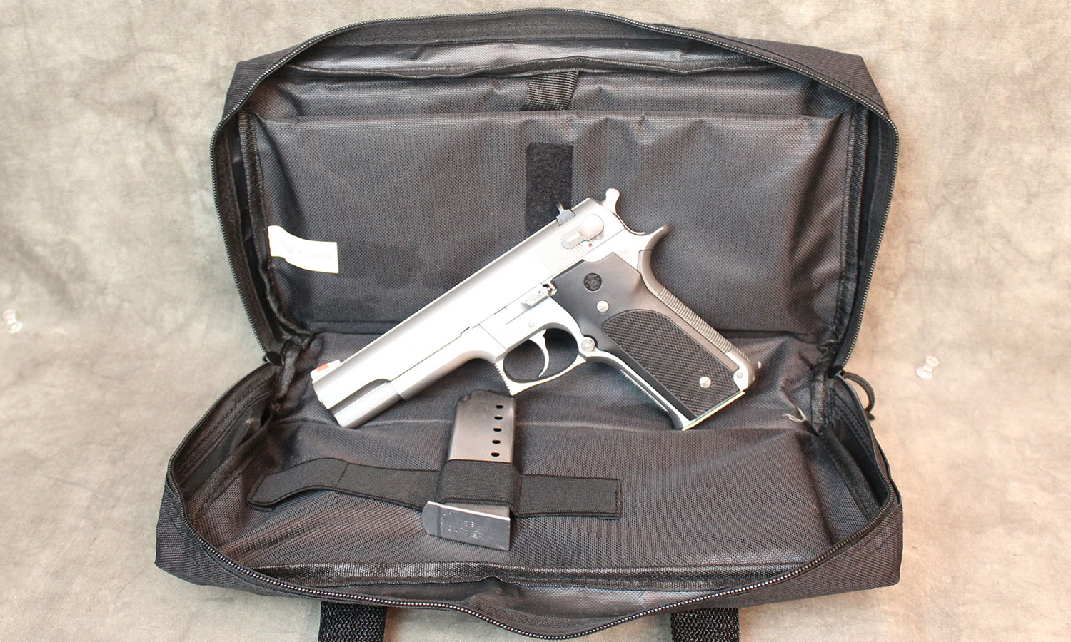 Image of Smith and Wesson ~ 645 ~ .45 Auto