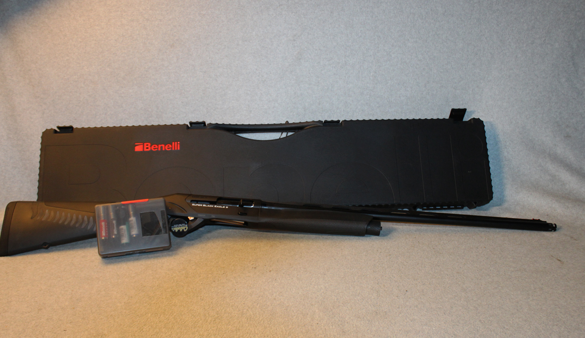 Benelli ~ Super Black Eagle 3 ~ 20 Gauge - Benelli