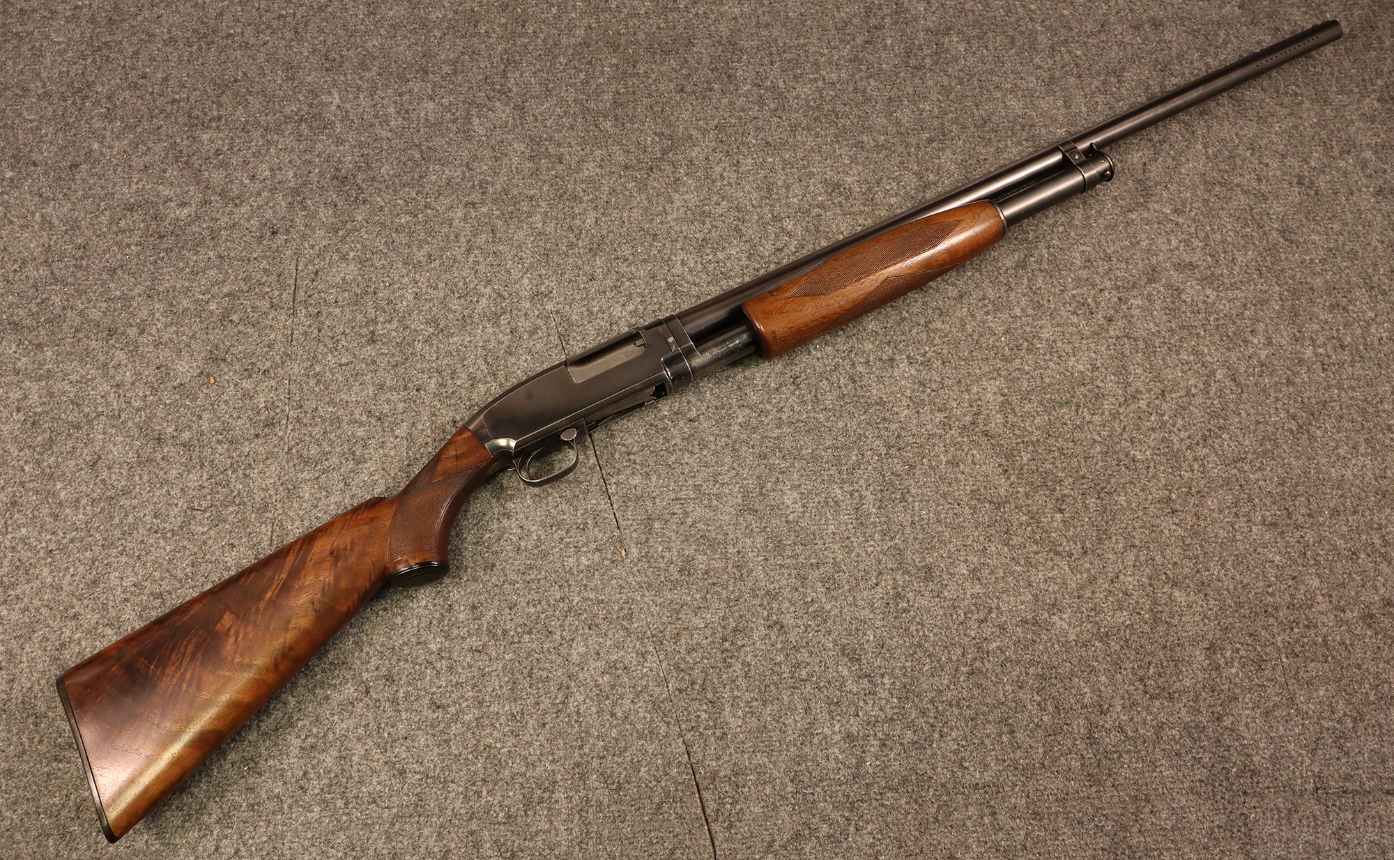 Image of Winchester ~ Model 12 Skeet ~ 20 Gauge (SKU: 4995548)