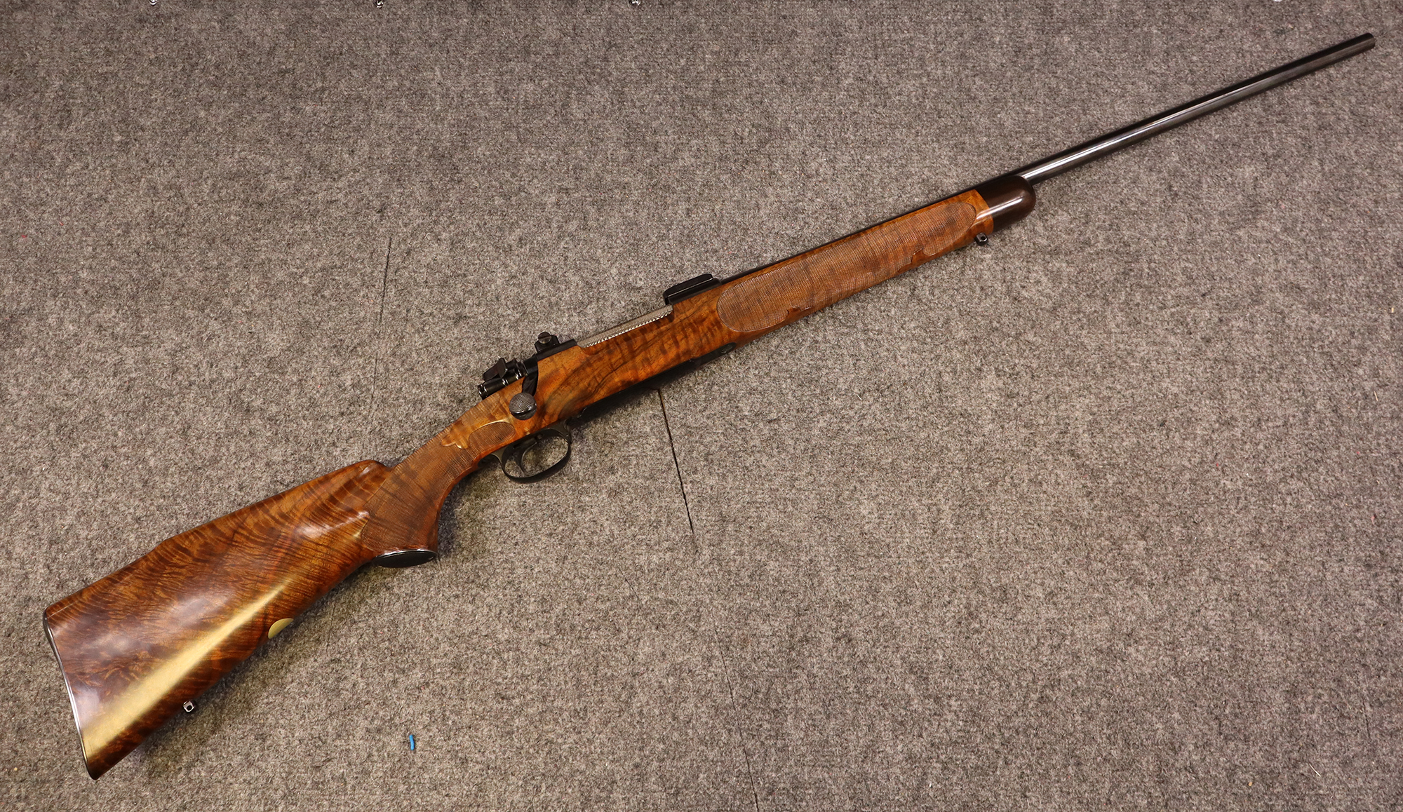 Image of Custom Waffenwerke Brunn G33/40 Mauser - .25-06