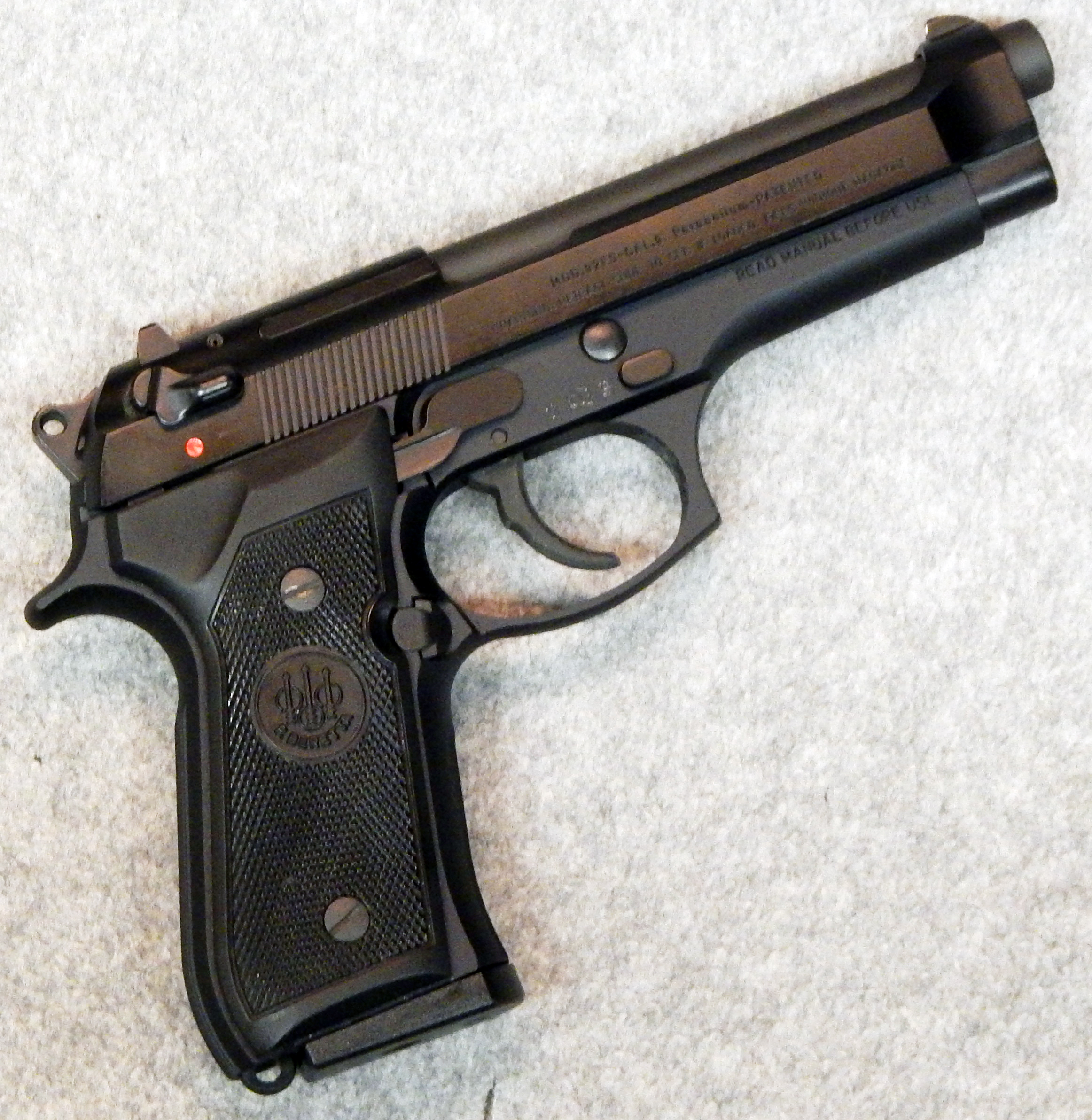 Image of Beretta ~ 92FS ~ 9 mm Luger.