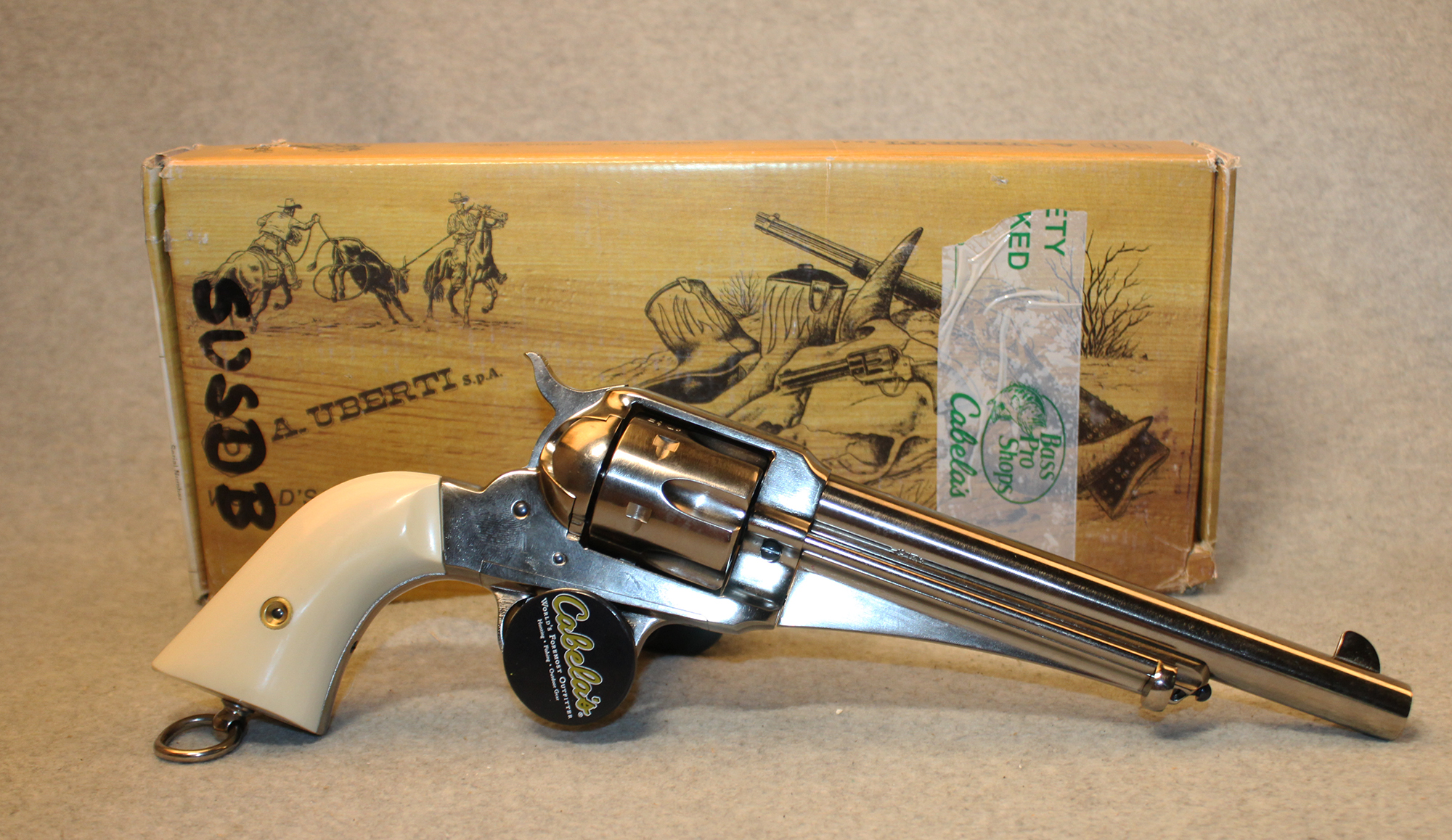 A. Uberti ~ 1875 Outlaw ~ .45 Colt - Uberti