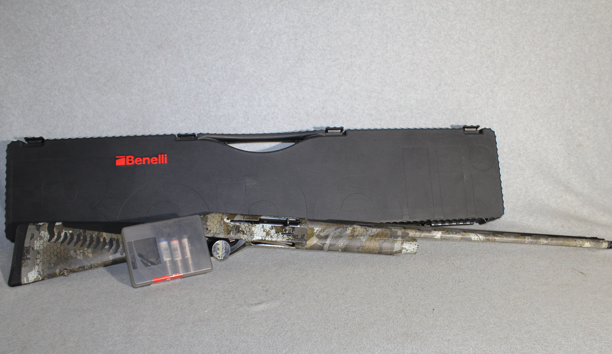 Benelli ~ Super Black Eagle 3 ~ 28 Gauge - Benelli