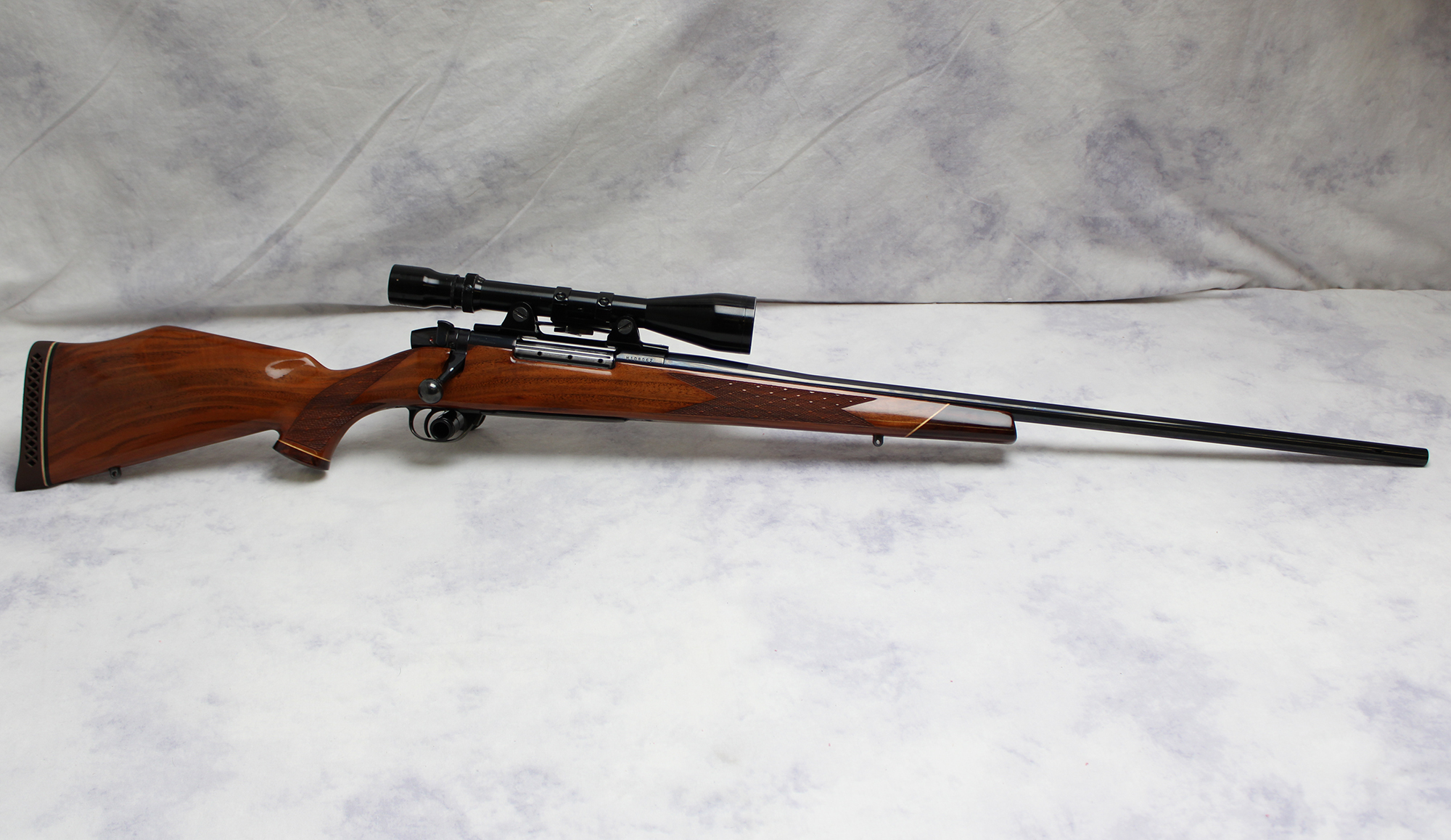 Weatherby ~ Mark V ~ .300 Weatherby Magnum - Weatherby