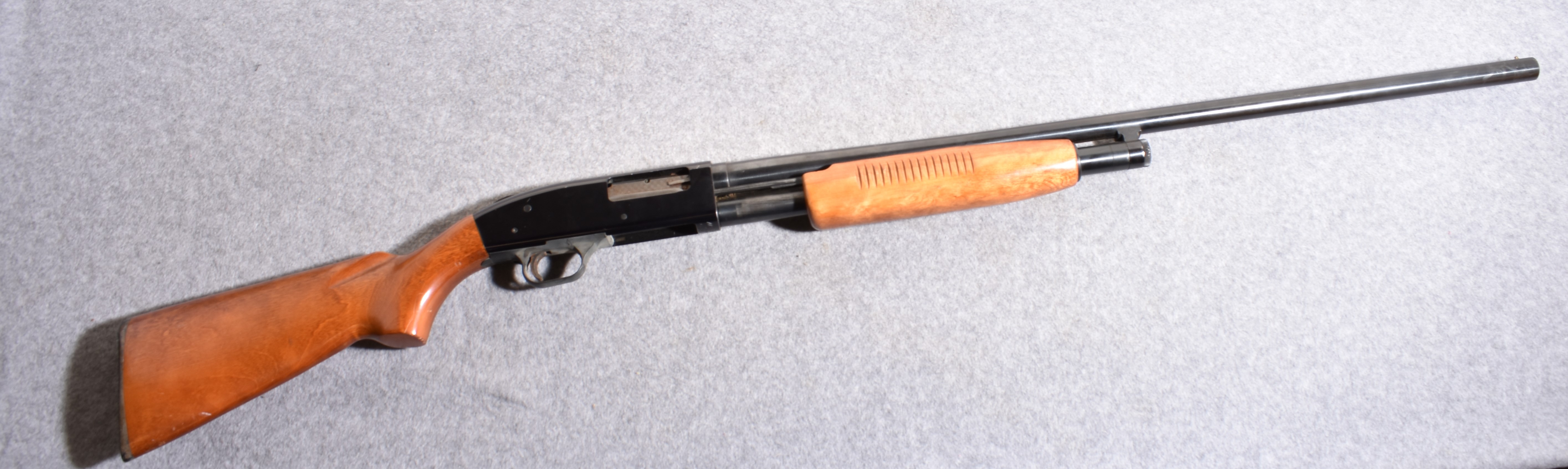 Image of Western Field ~ M550ABD ~ 12 Gauge