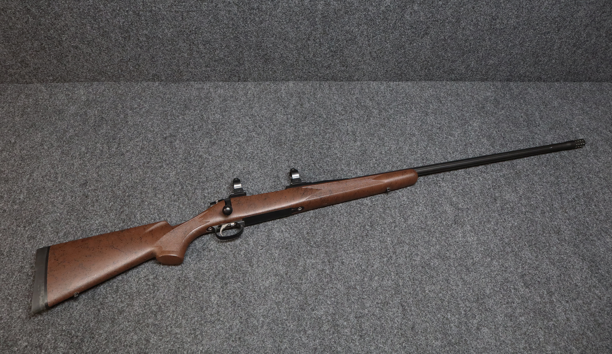 Dakota Arms ~ Model V ~ .300 Weatherby Magnum (5002925)